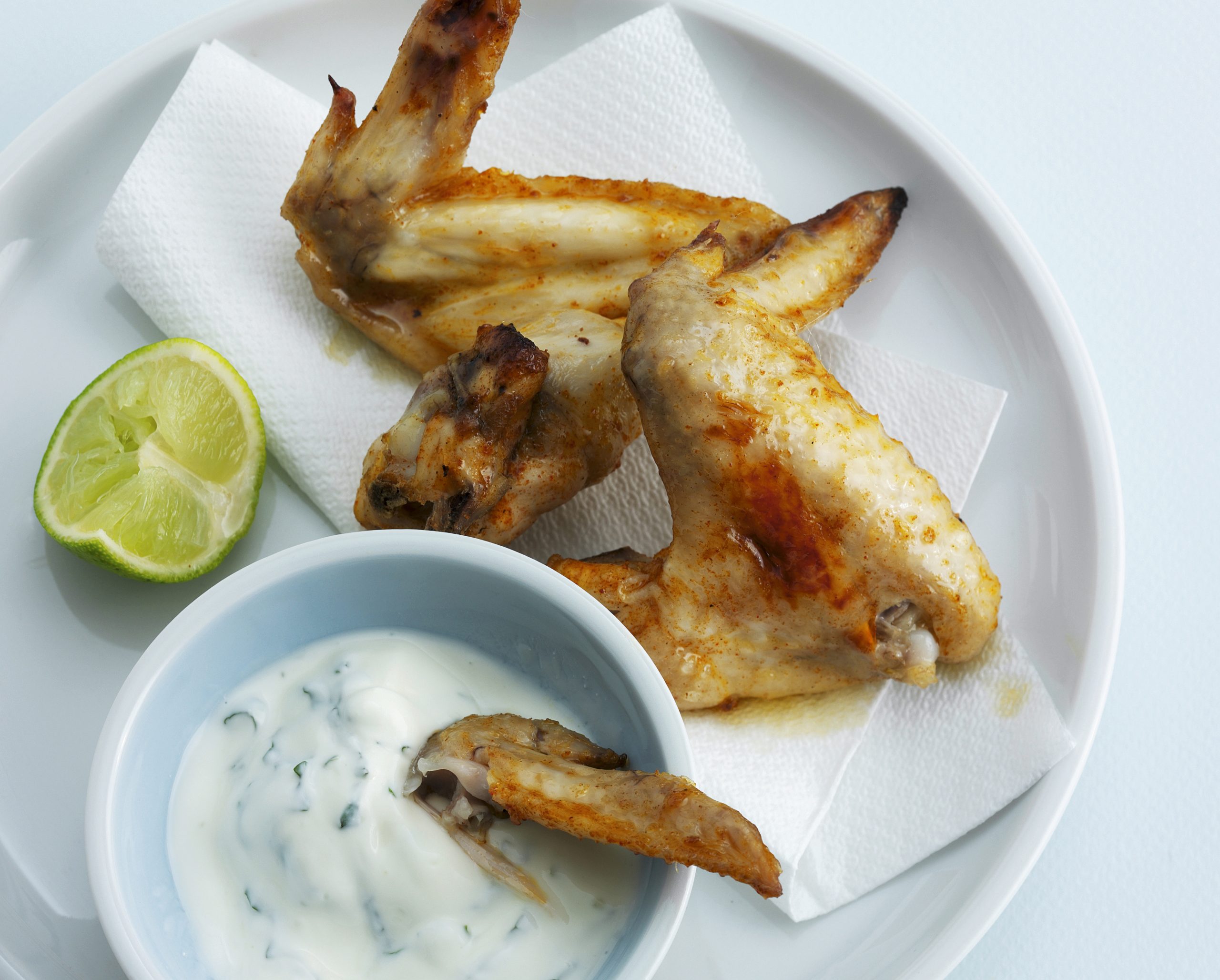 Ailes de poulet marinées au yogourt à la menthe