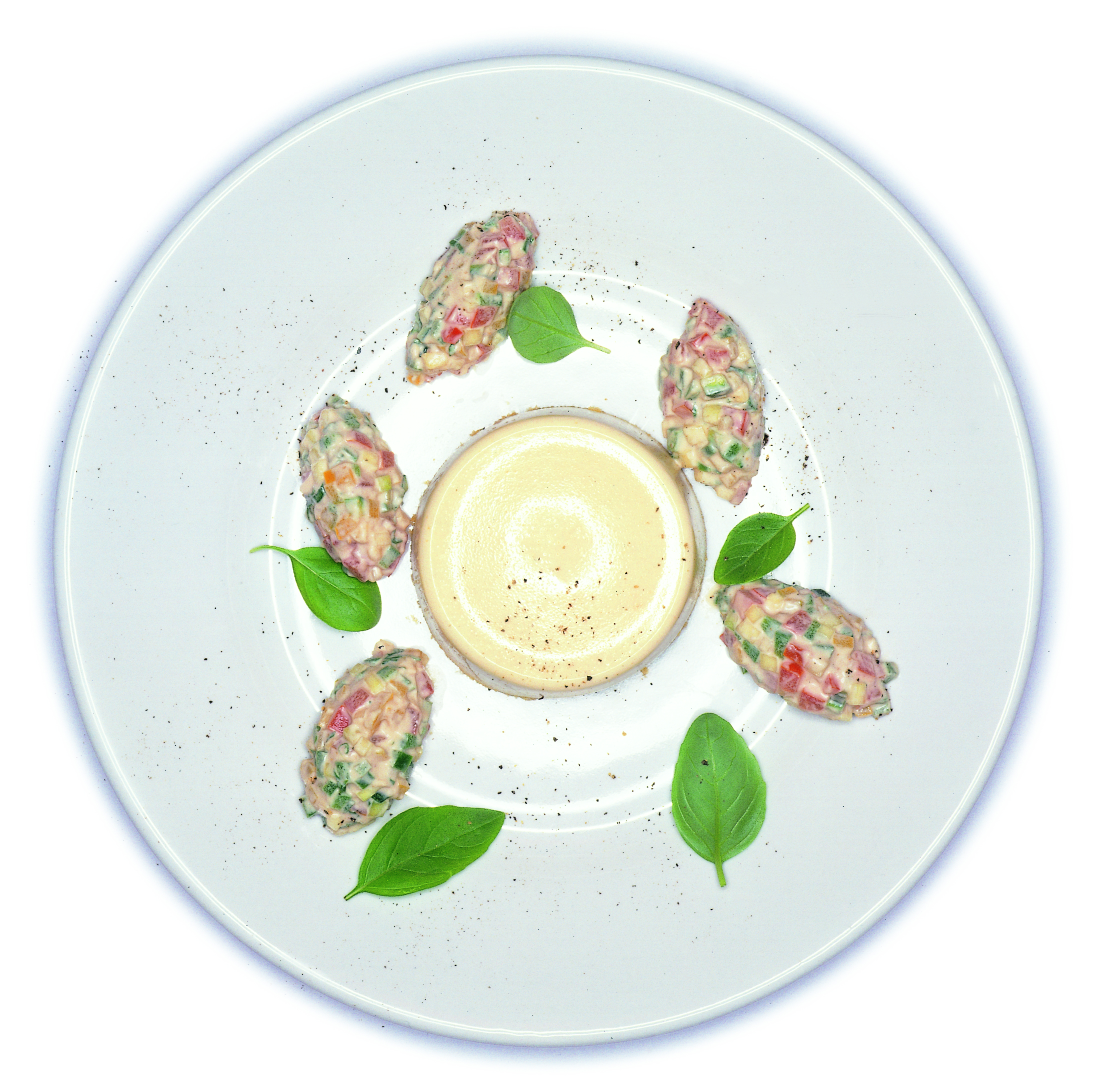 Flans de mascarpone au tartare de légumes d'été