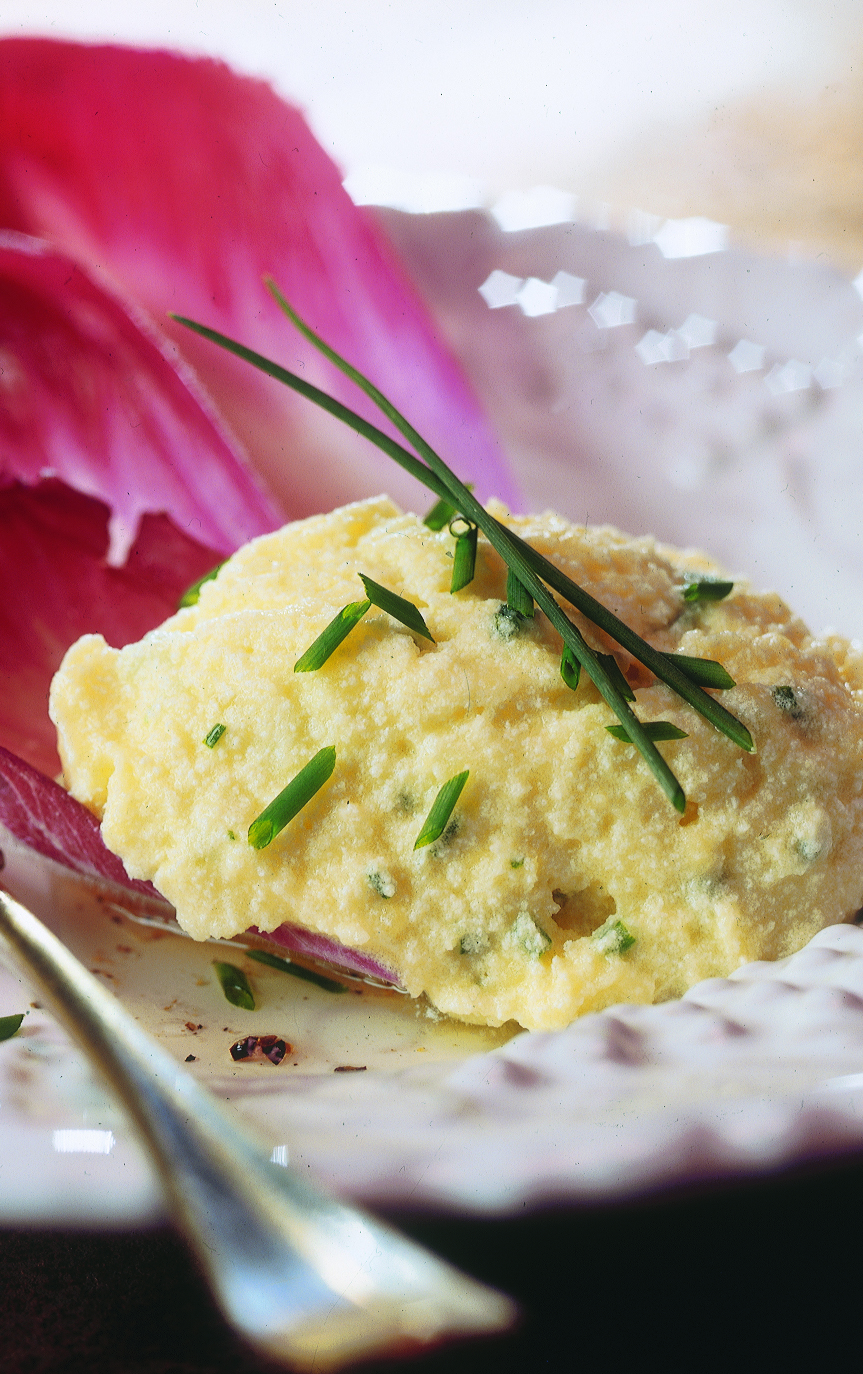 Mousse au mascarpone sur lit de chou rouge