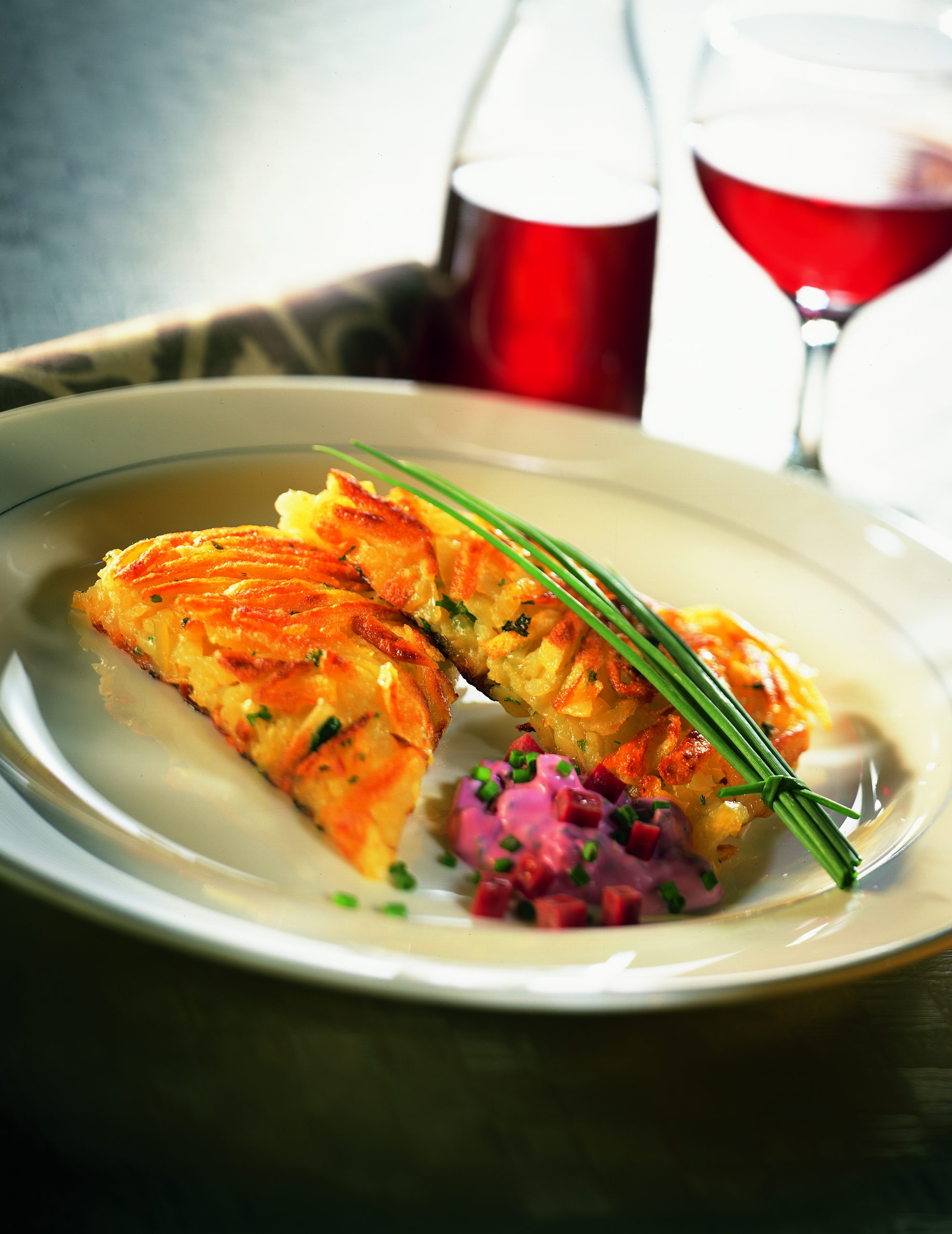 Rösti au raifort et sauce de betterave rouge
