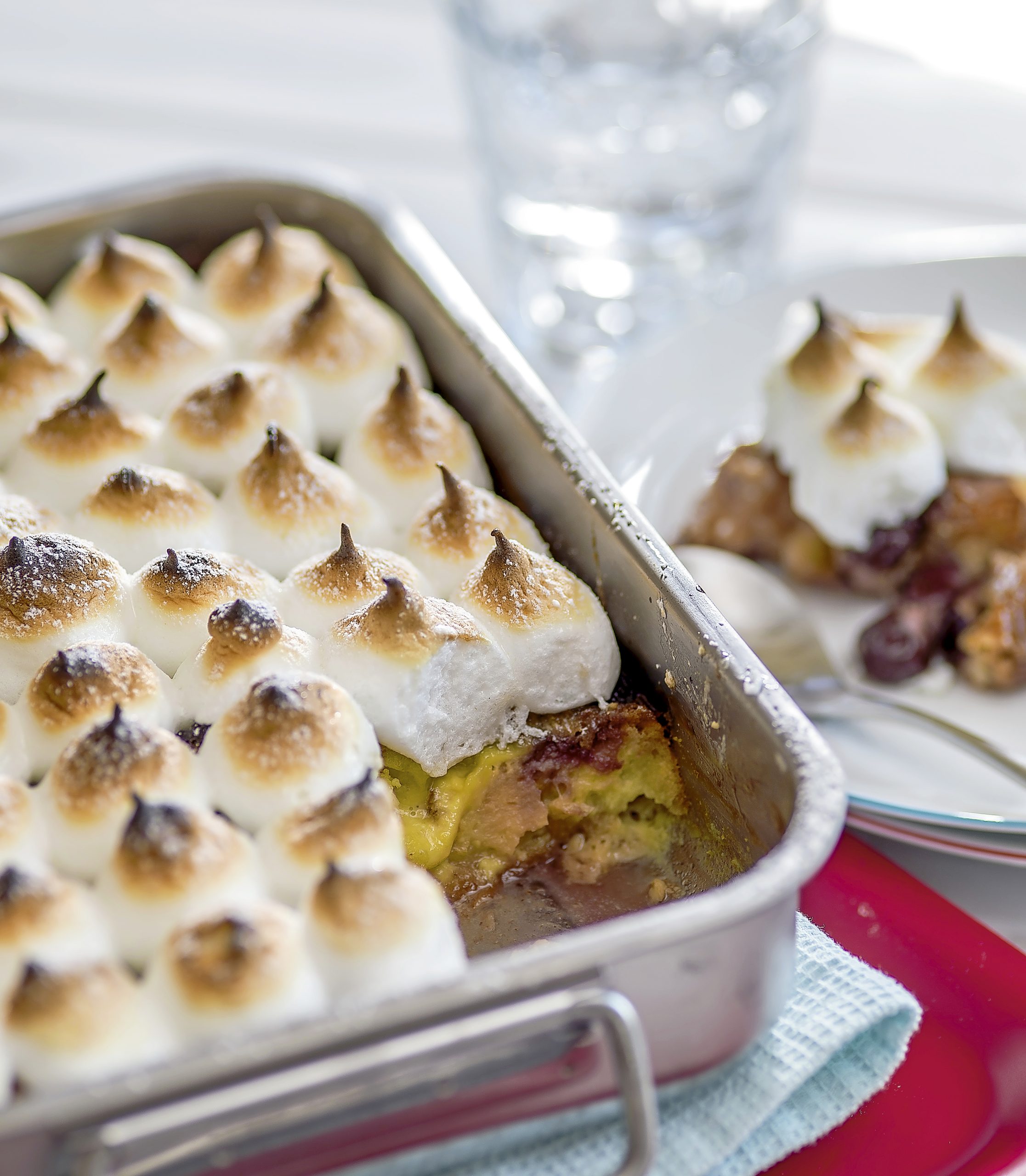 Délice meringué aux cerises