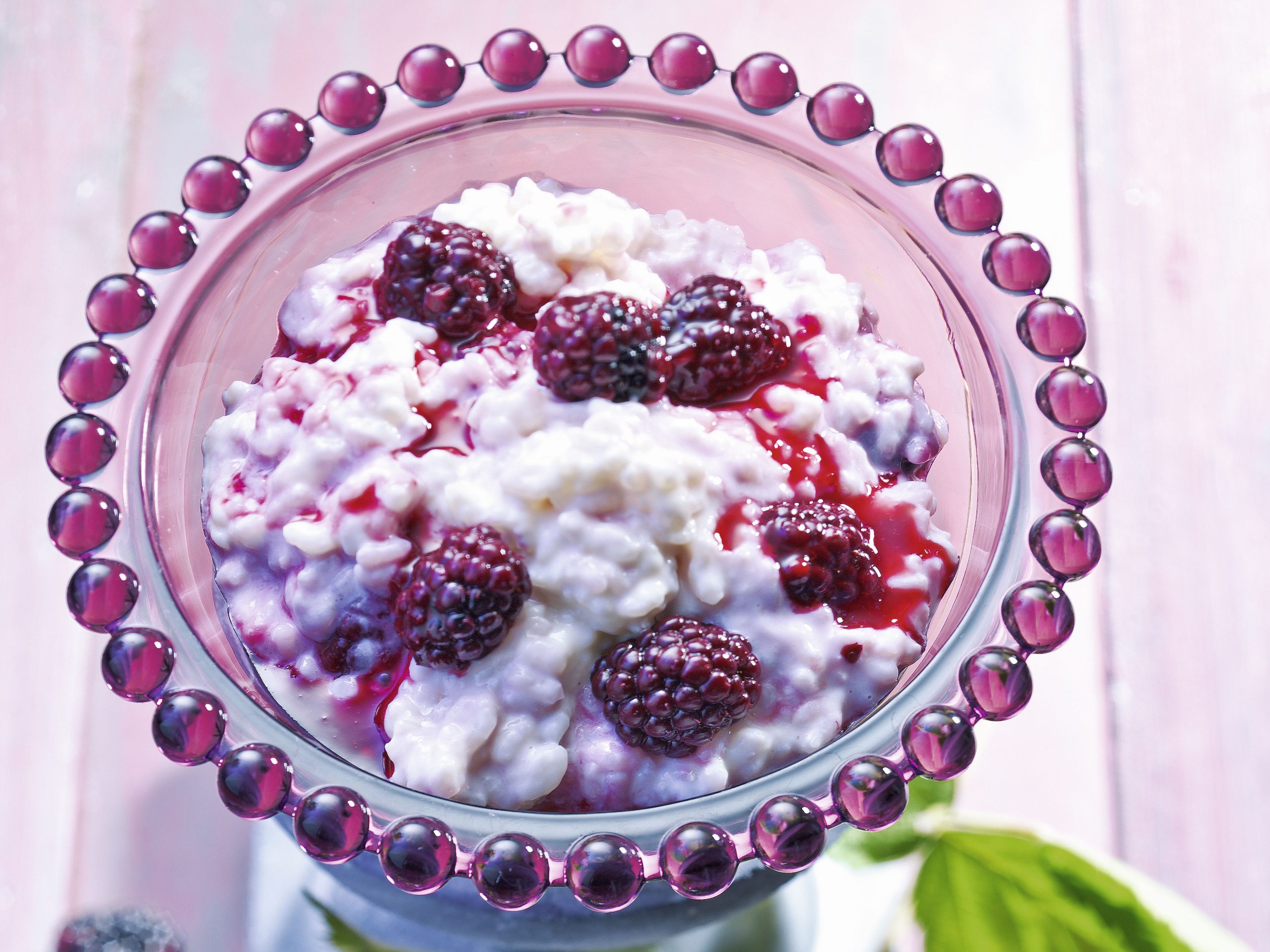 Milchreis mit Brombeer-Honig-Kompott