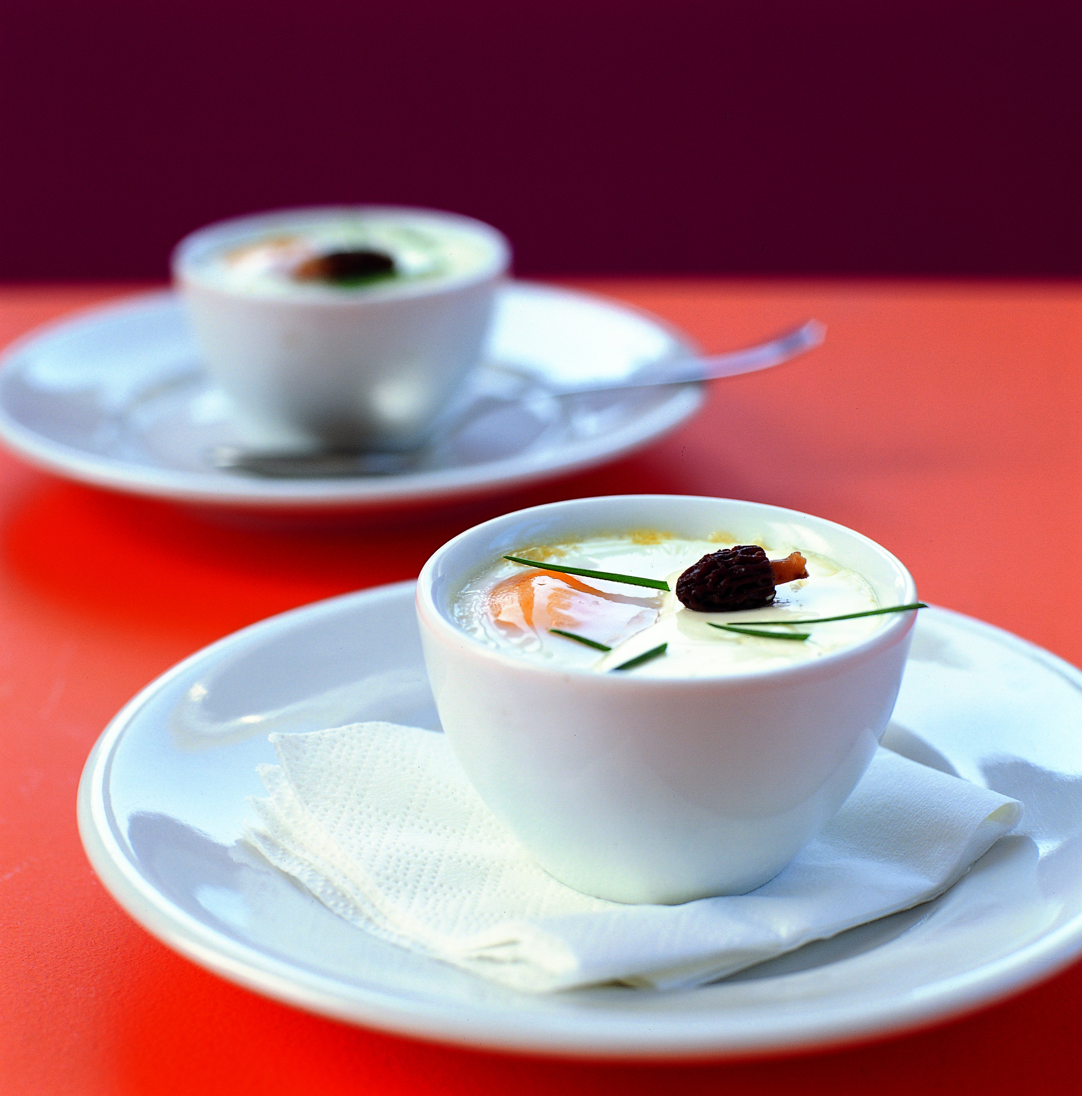 Oeufs en cocotte aux morilles