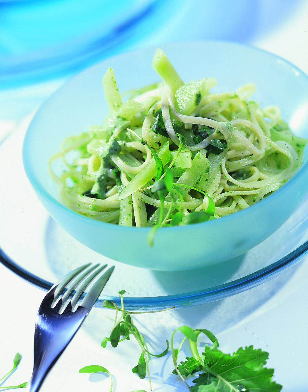 Nudeln mit Kohlrabi und Kresse-Crème