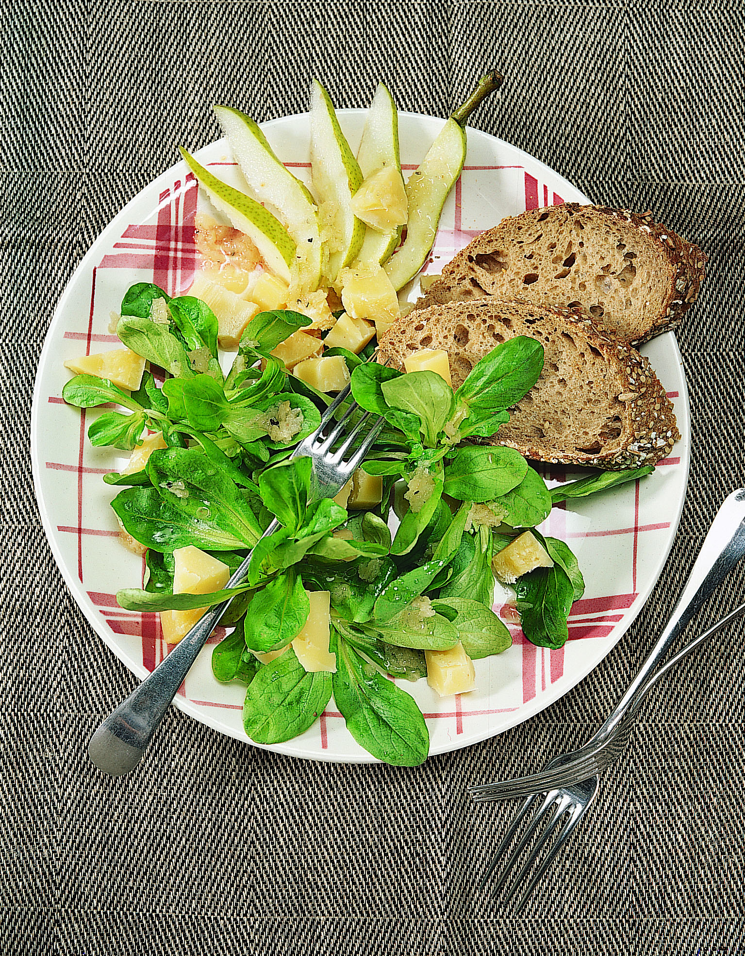 Salade de rampon au fromage