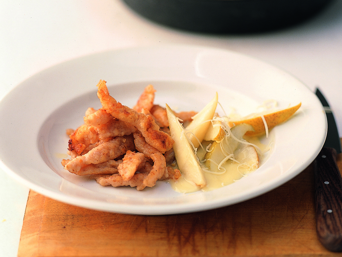 Spätzlis aux noix garnis de poires à la crème