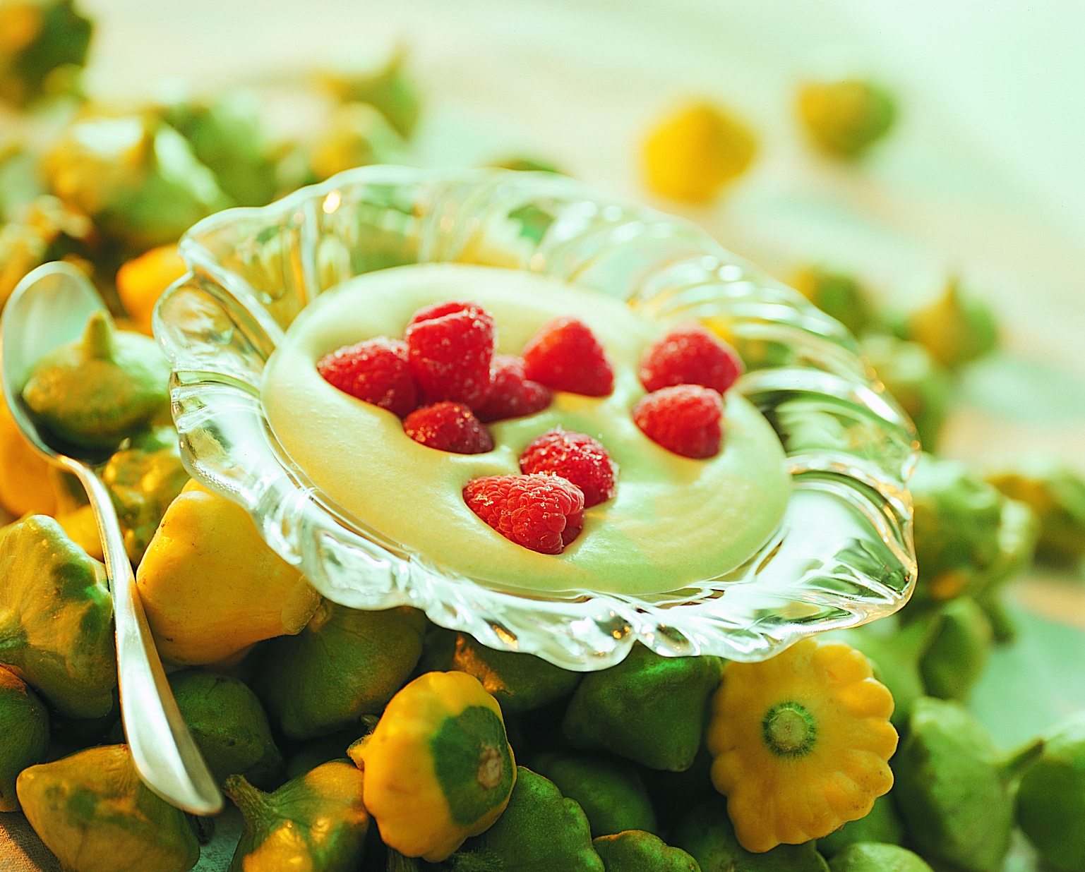 Pâtisson-Creme mit Himbeeren
