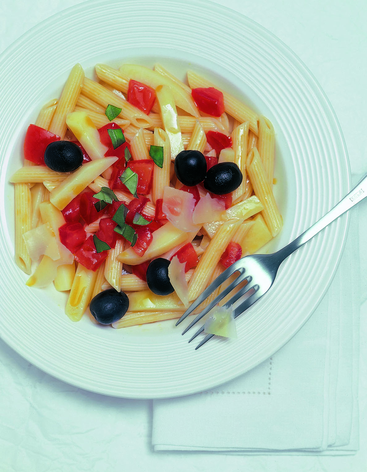 Penne-Kartoffelsalat mit Tomaten