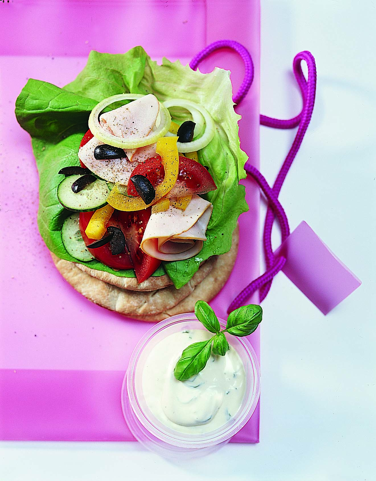 Pita mit Poulet-Gemüse-Füllung