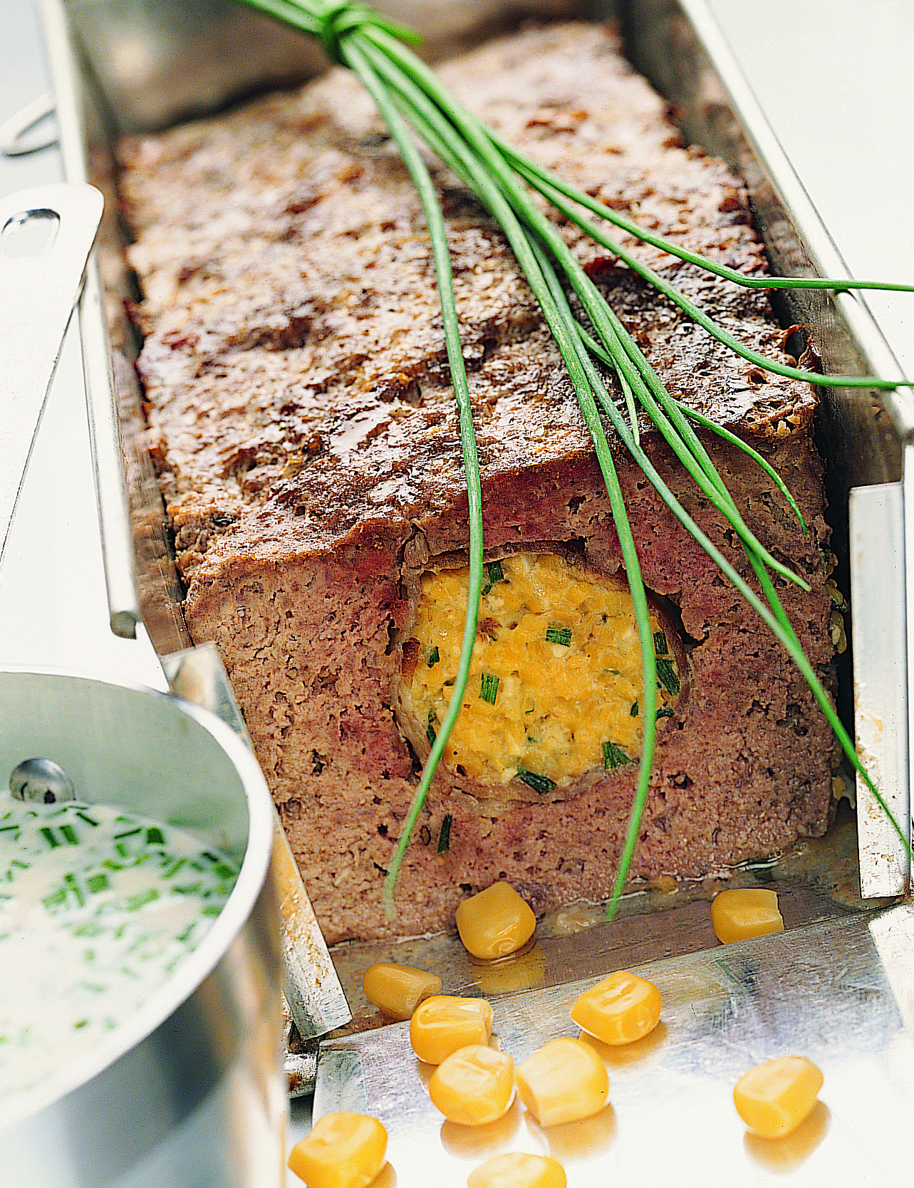 Rôti haché à la polenta et au lard