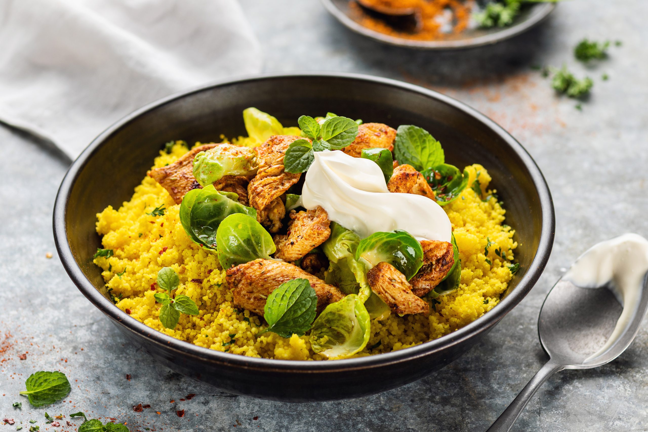 Couscous oriental au poulet et aux choux de Bruxelles