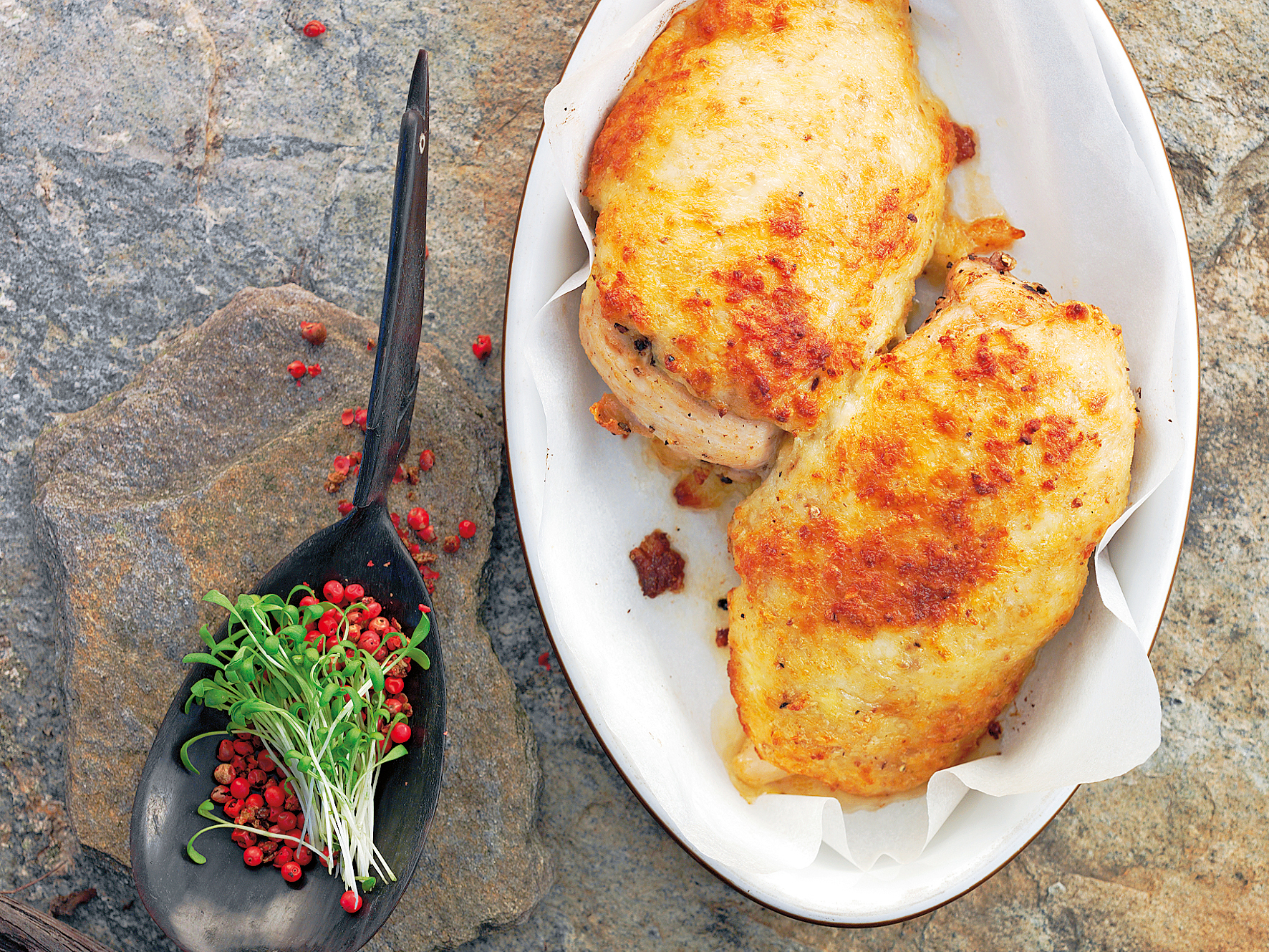 Blancs de poulet en croûte de fromage