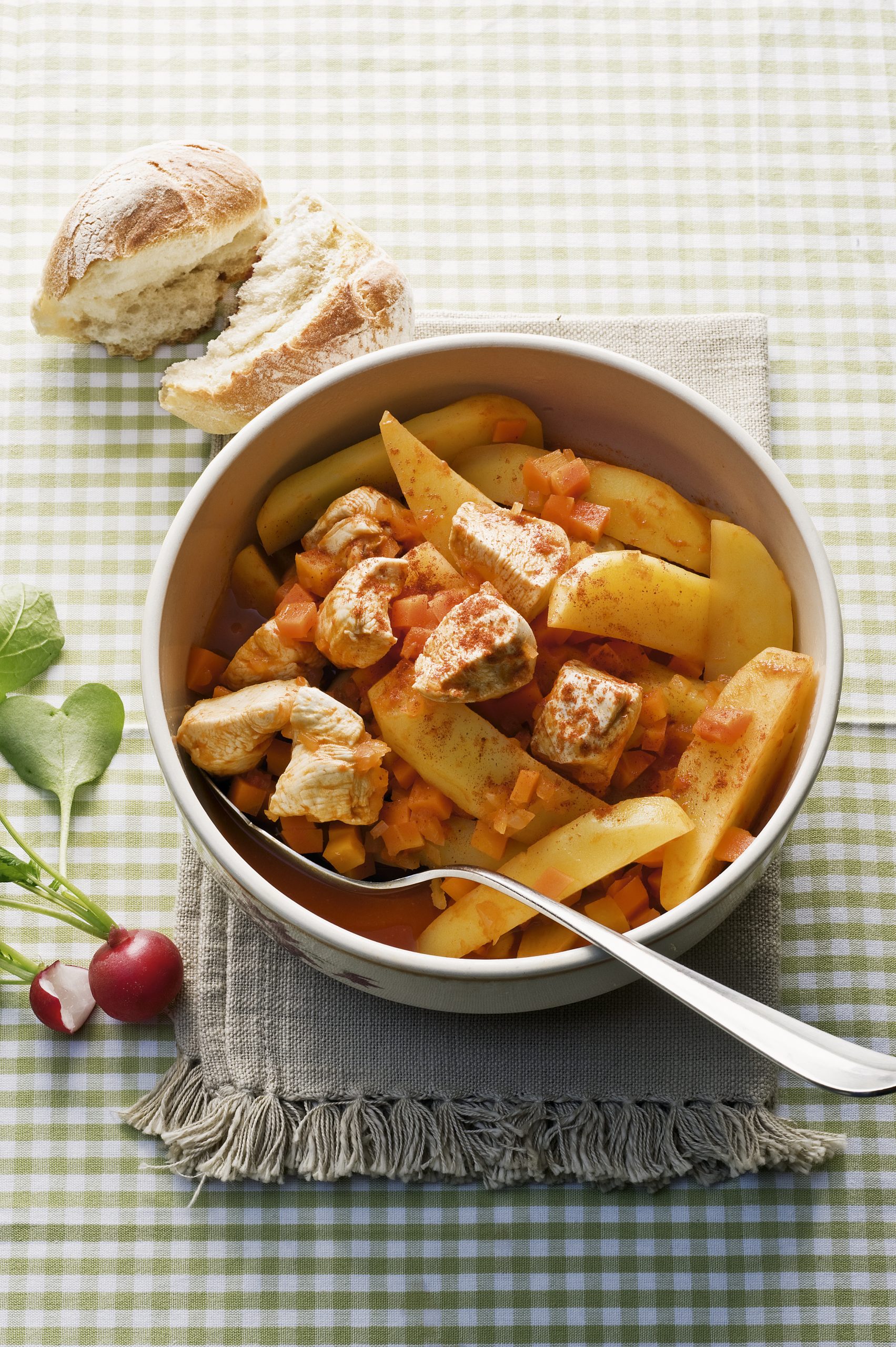 Ragoût de poulet aux carottes
