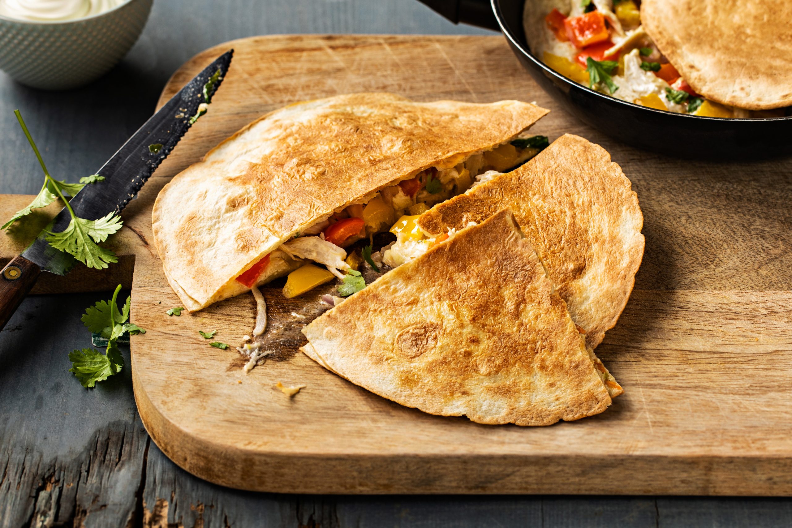 Quesadillas au poulet effiloché