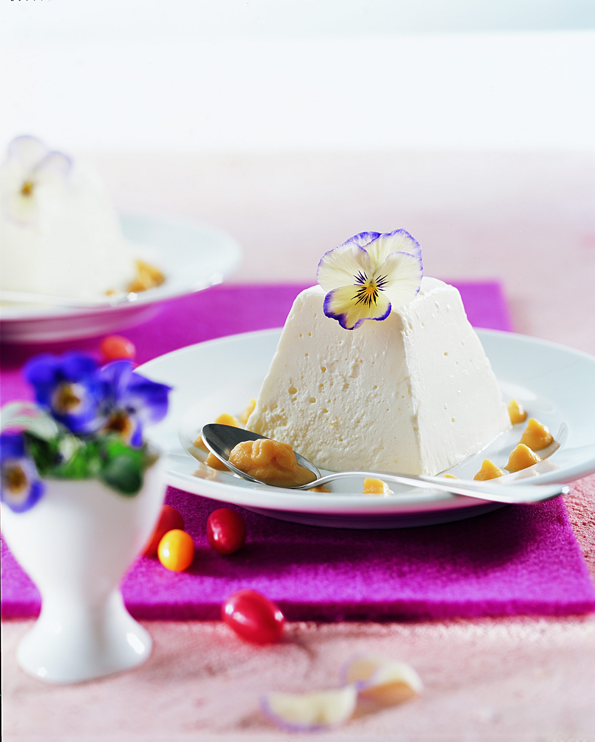 Quarkköpfli mit Rüebli-Marzipansauce
