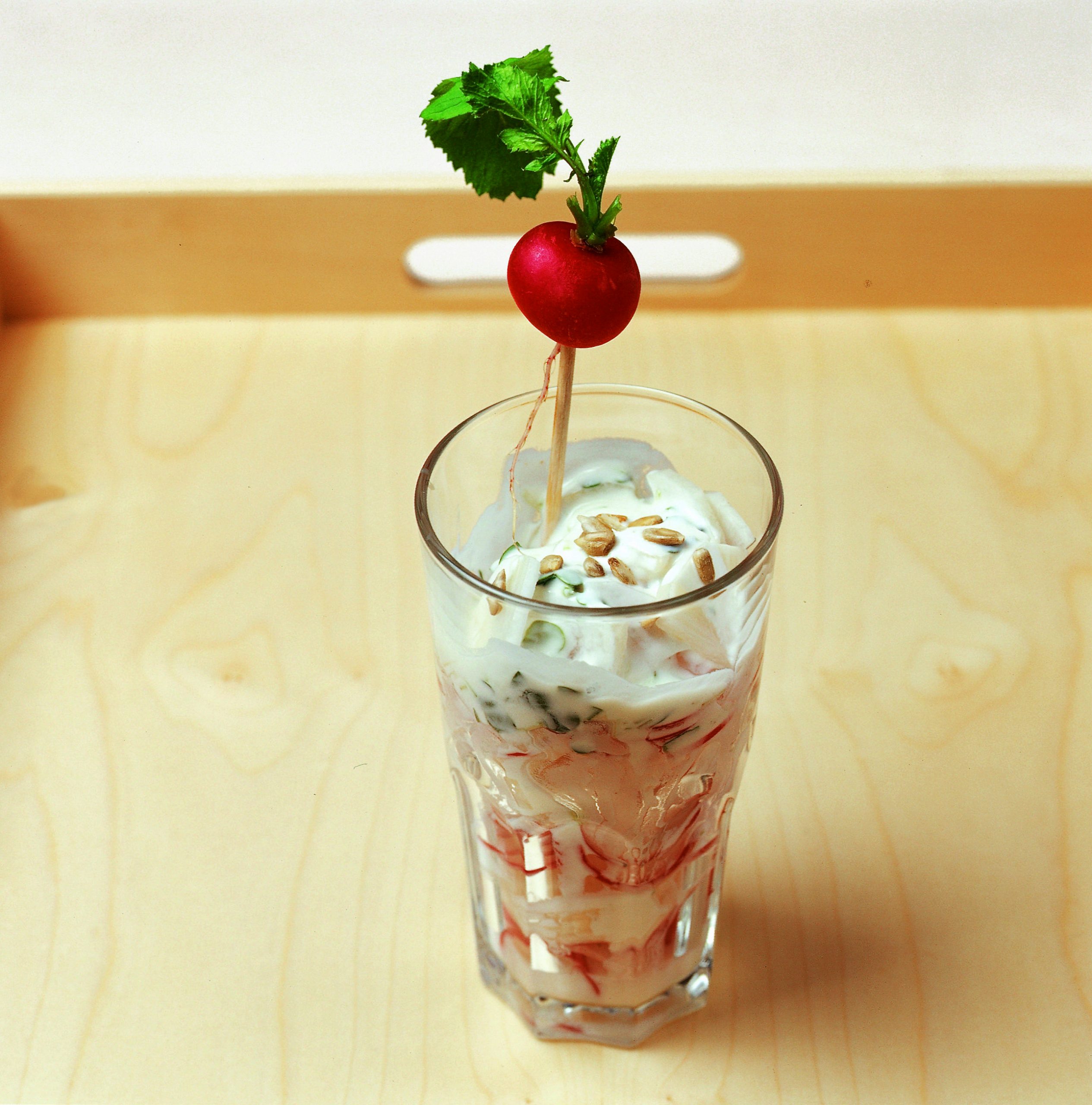 Cocktail aux radis et au raifort