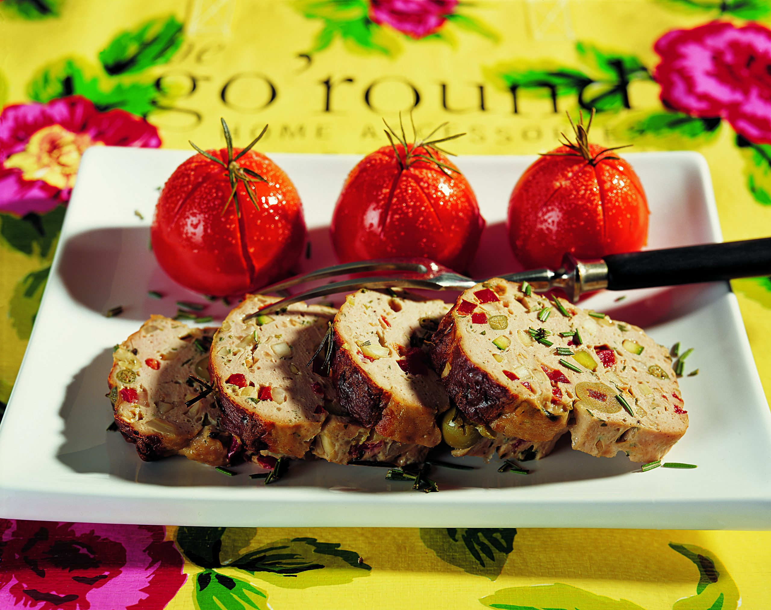 Pâté à la sicilienne et tomates au romarin