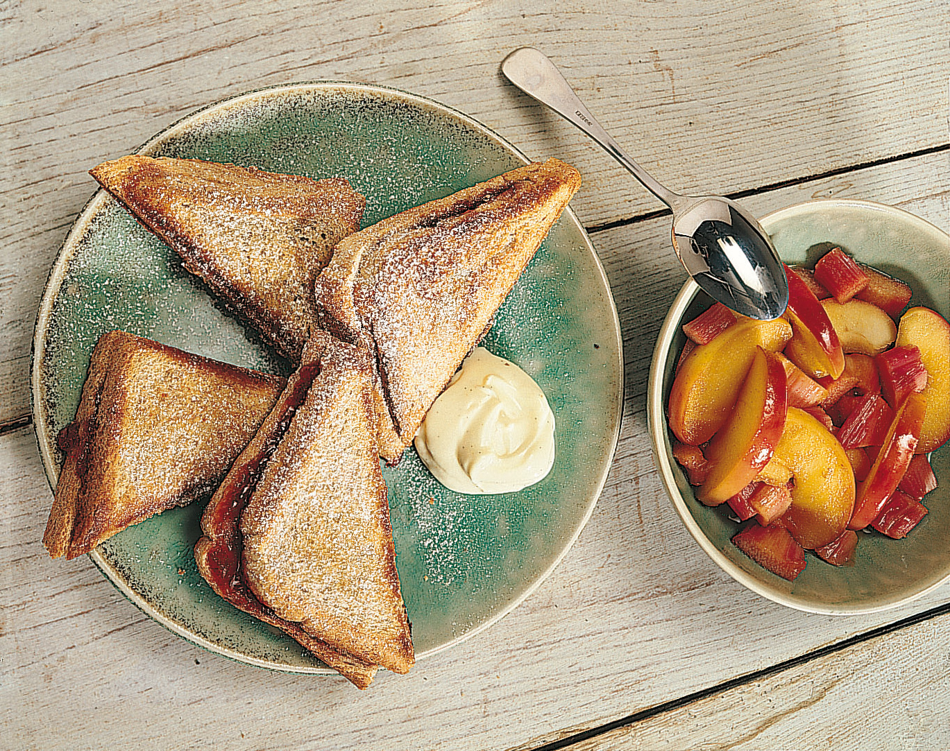 Toasts fourrés et leur compote