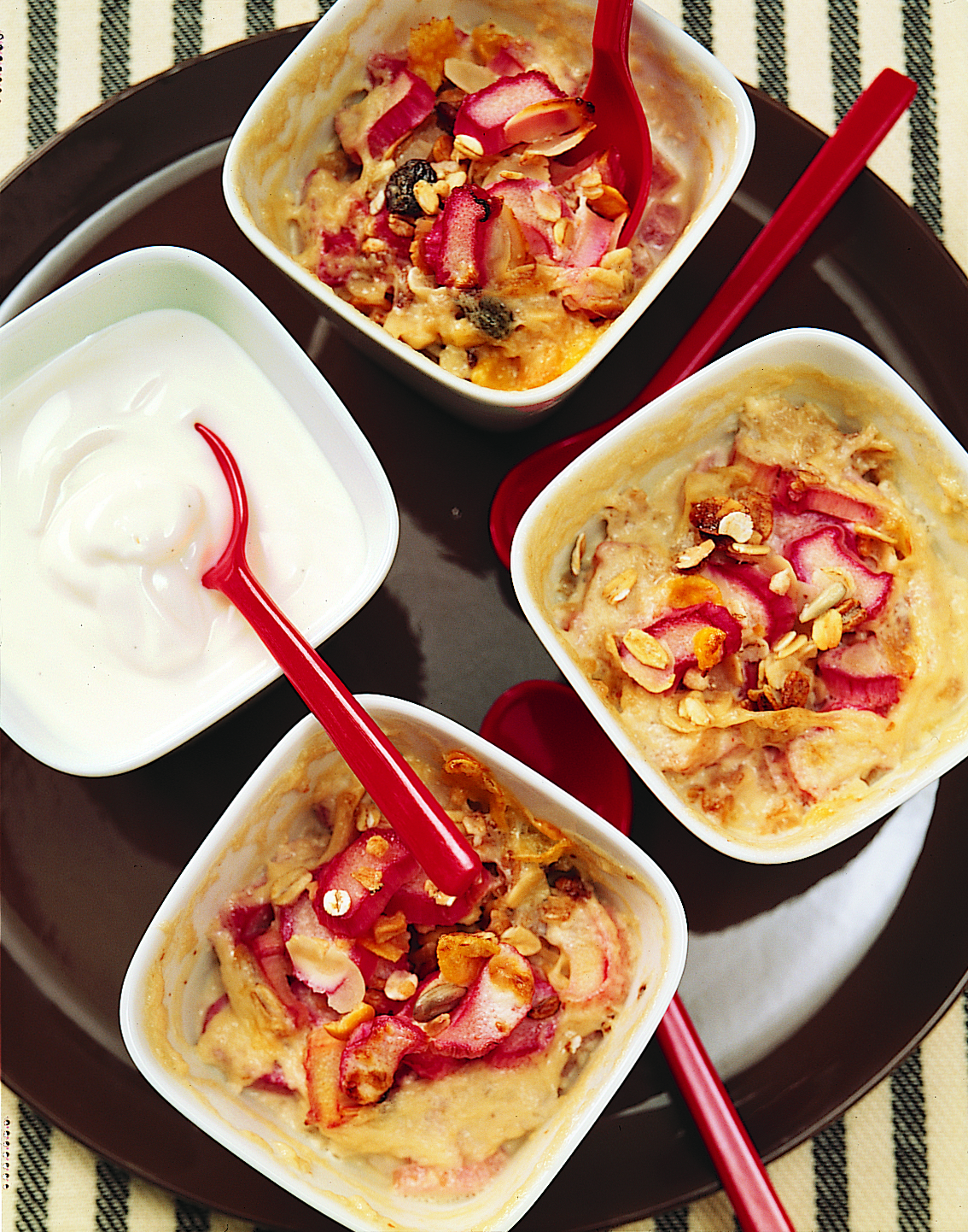 Rhabarber-Müesli-Gratin