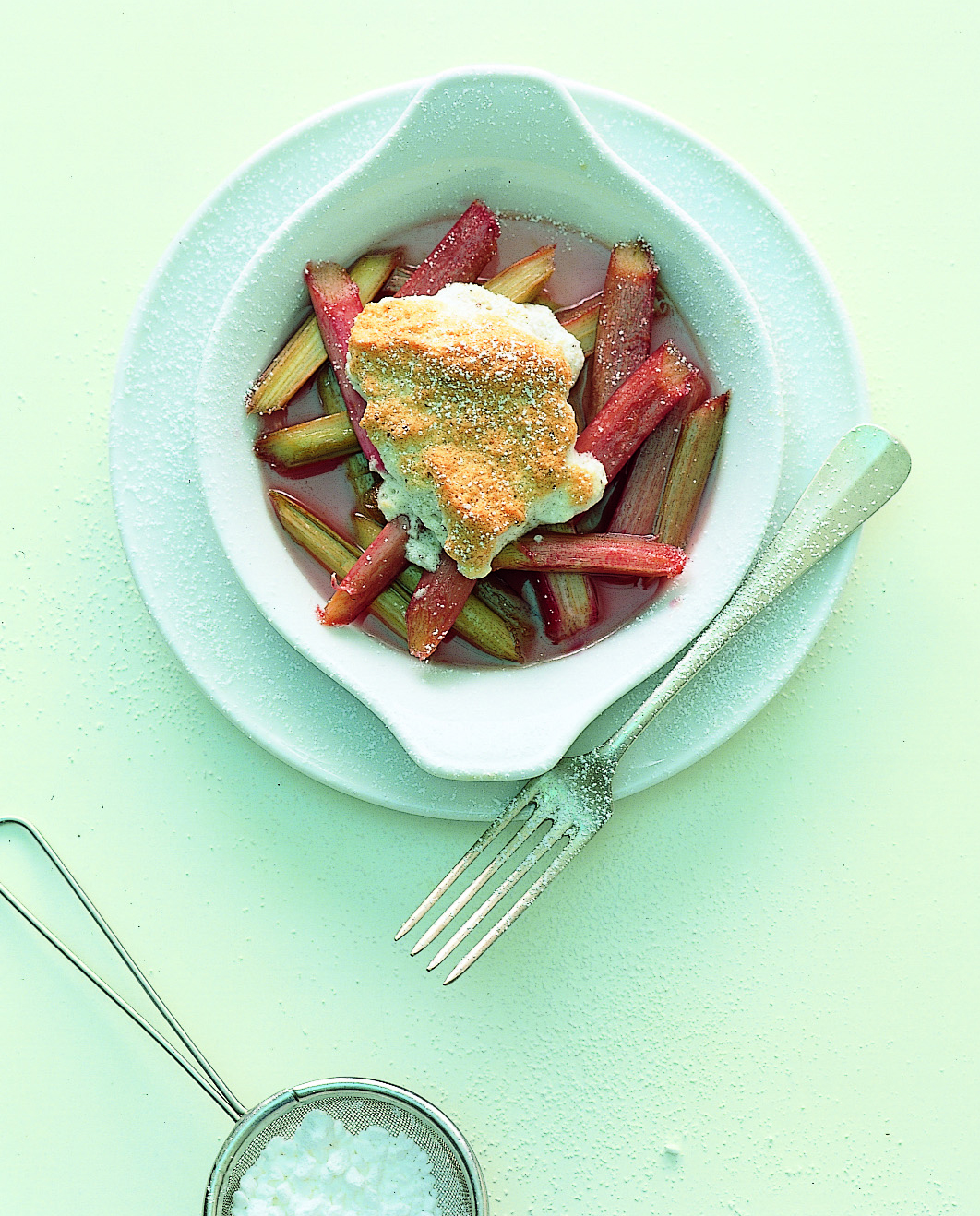 Rhubarbe meringuée aux amandes