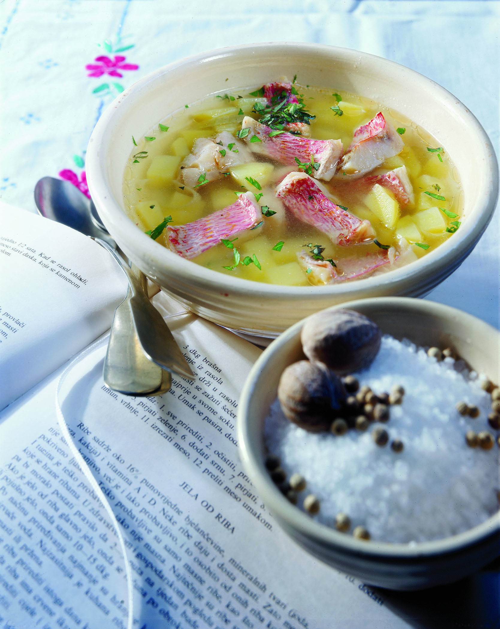 Riblja juha (Kroatische Fischsuppe)