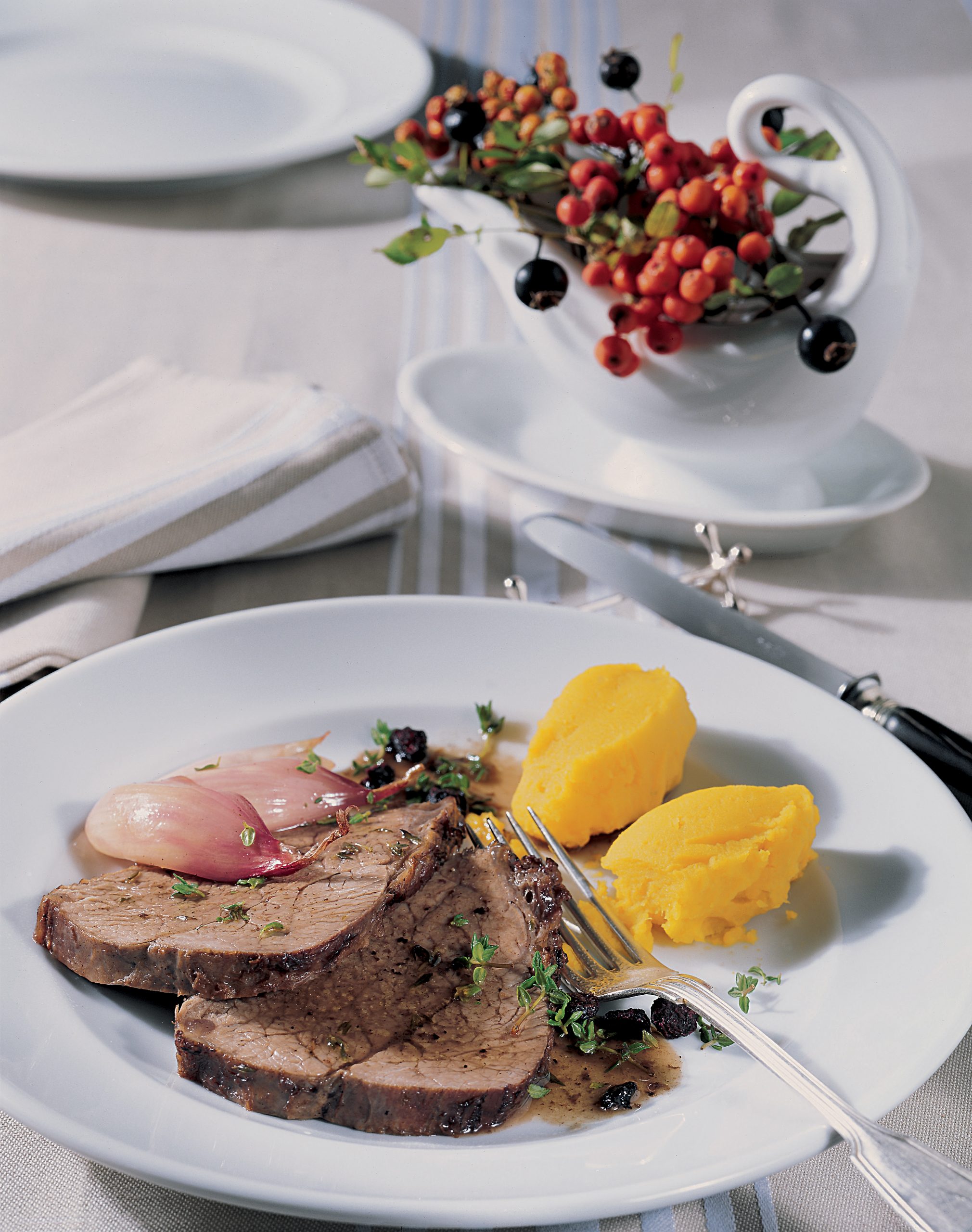 Rindsbraten mit getrockneten Heidelbeeren