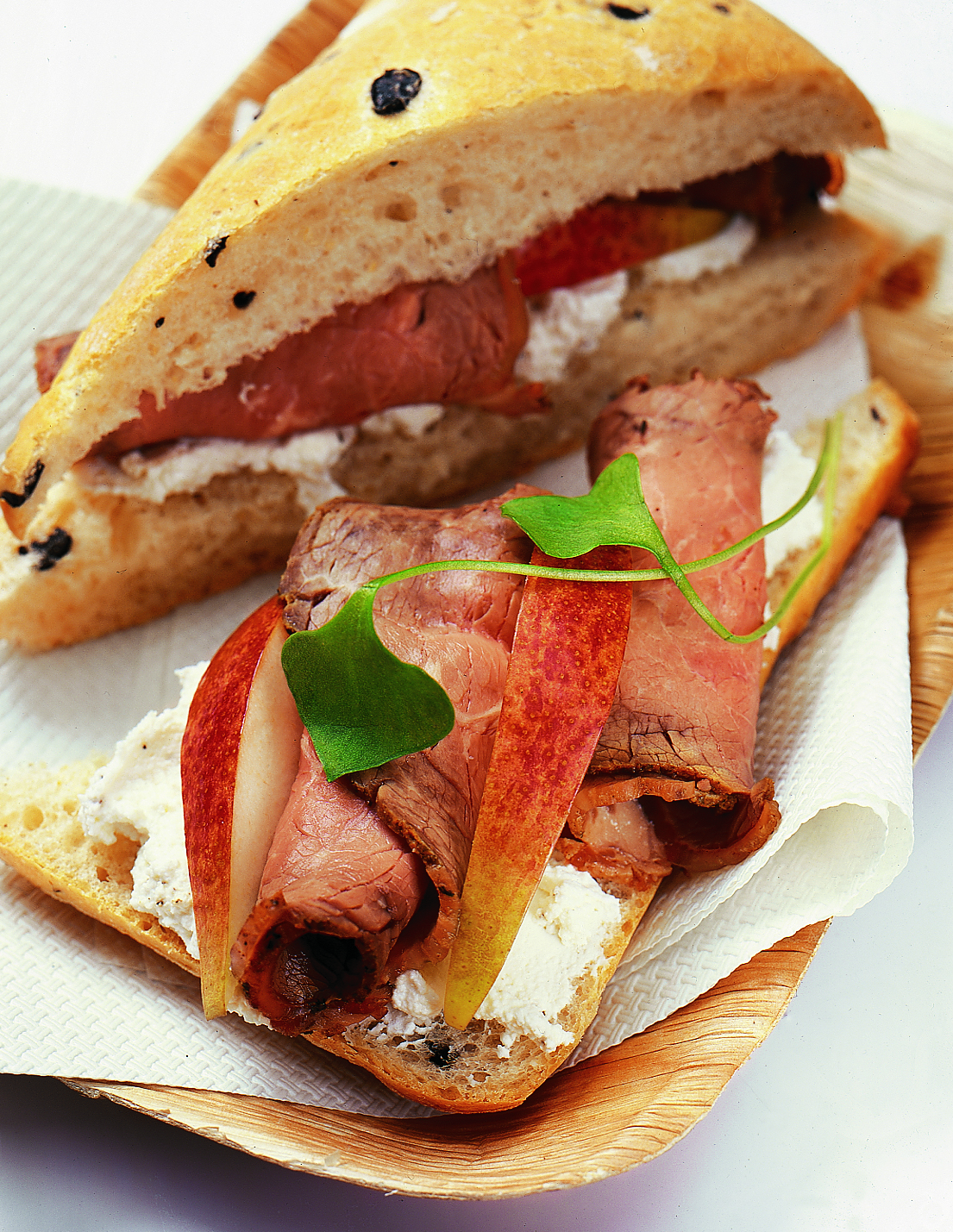 Sandwich à la ricotta et au roast-beef
