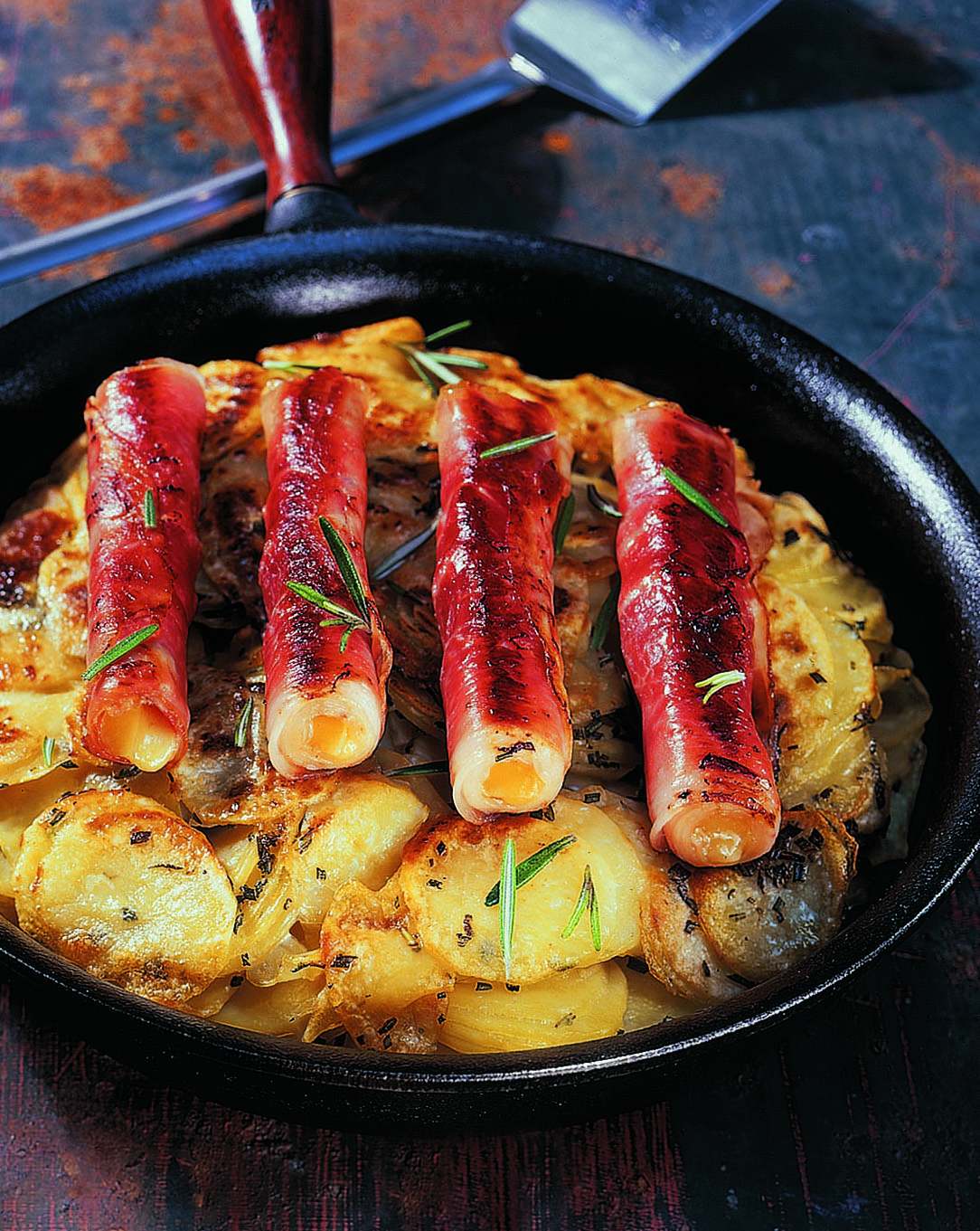 Roulades de jambon au fromage sur lit de rösti