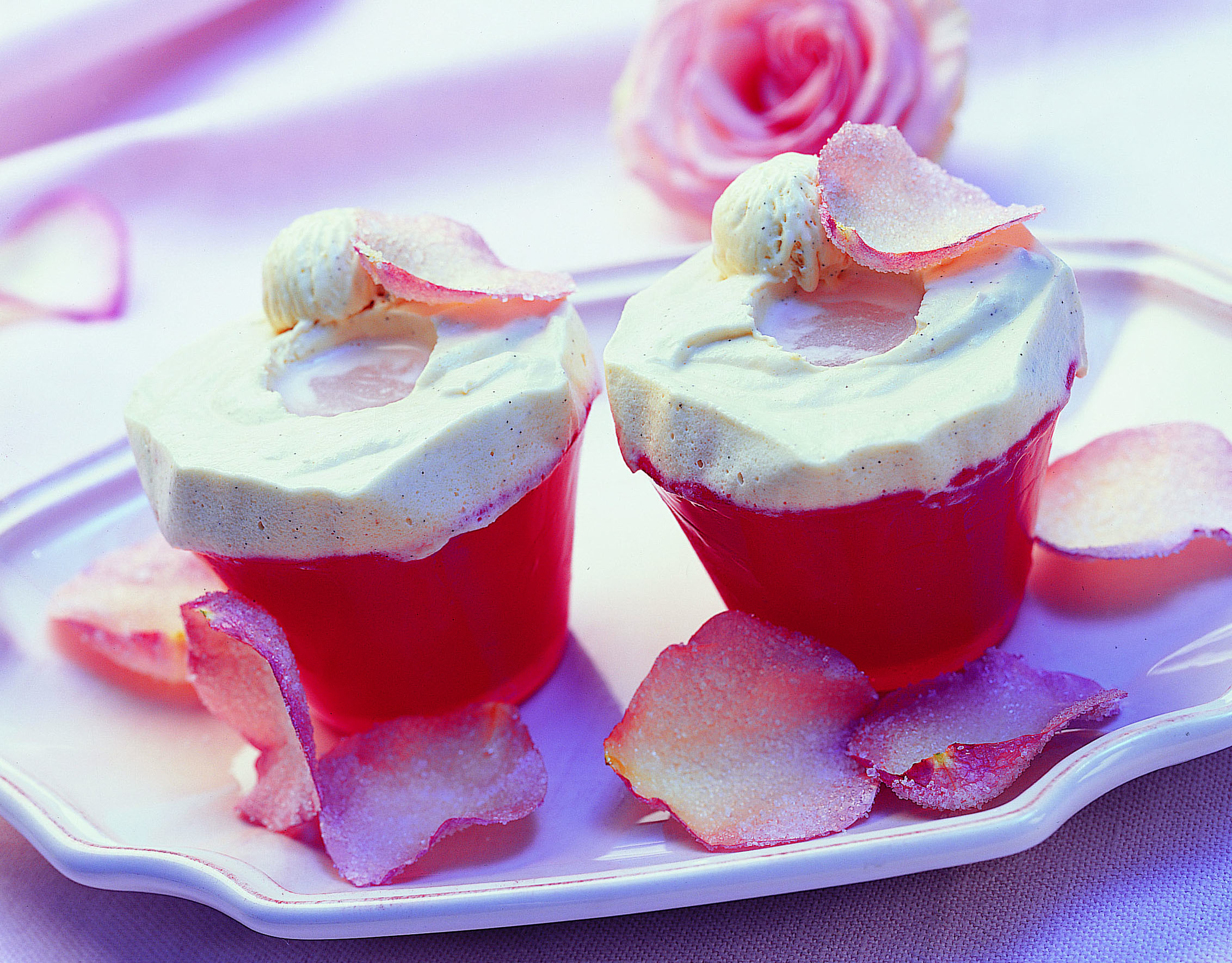 Soufflés glacés à la rose