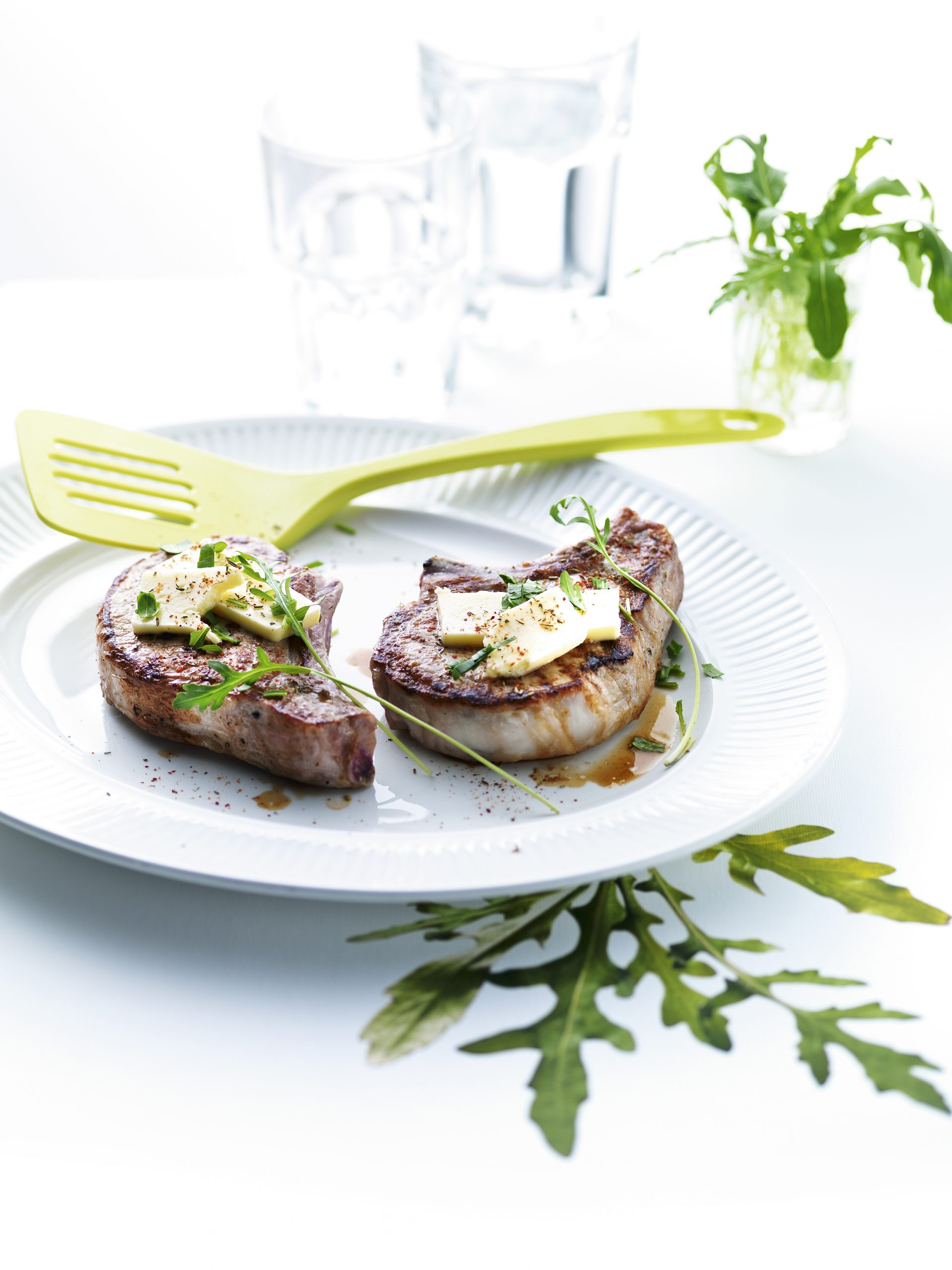 Rucola-Schweinskotelett
