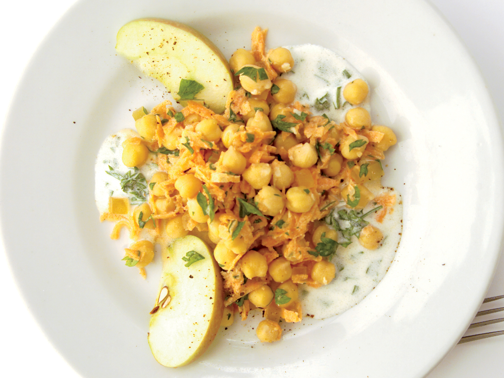 Salade de carottes et de pois chiches au gingembre confit
