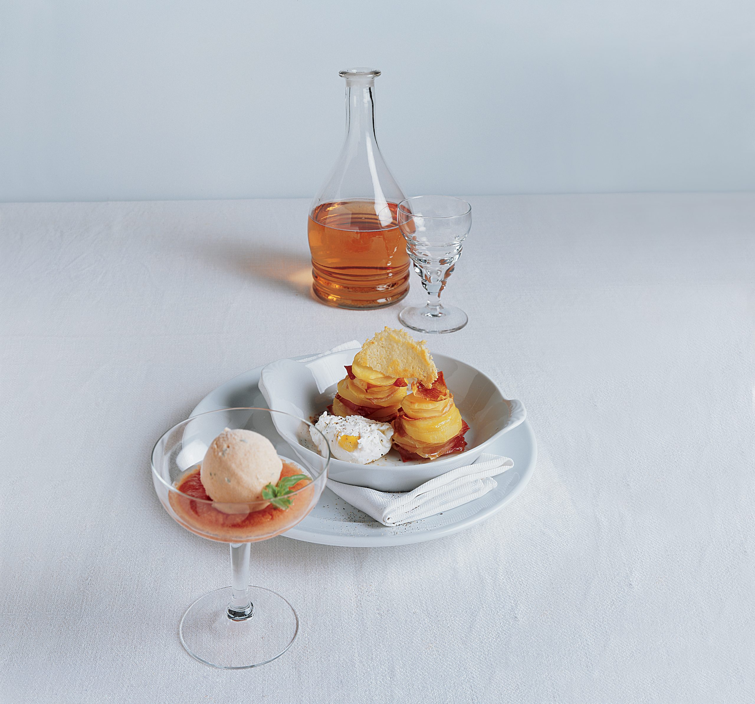 Salzige Tomatenglace mit Coulis