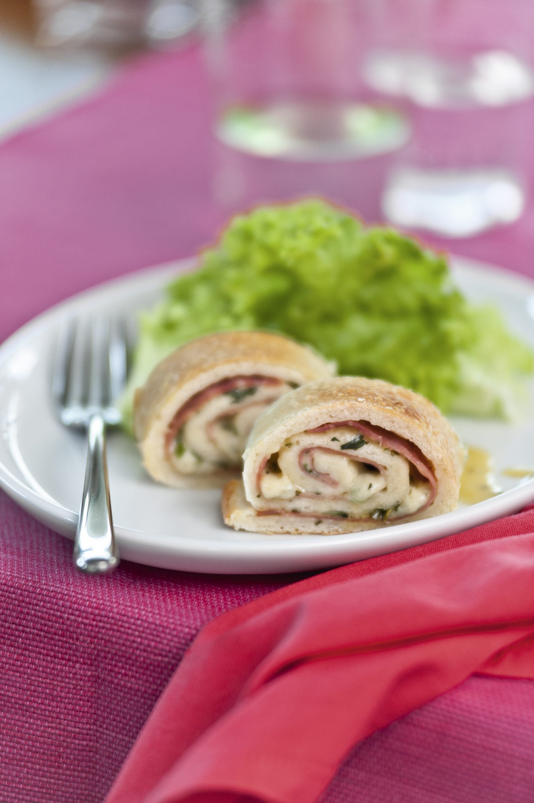 Schinken-Hefeteigschnecken