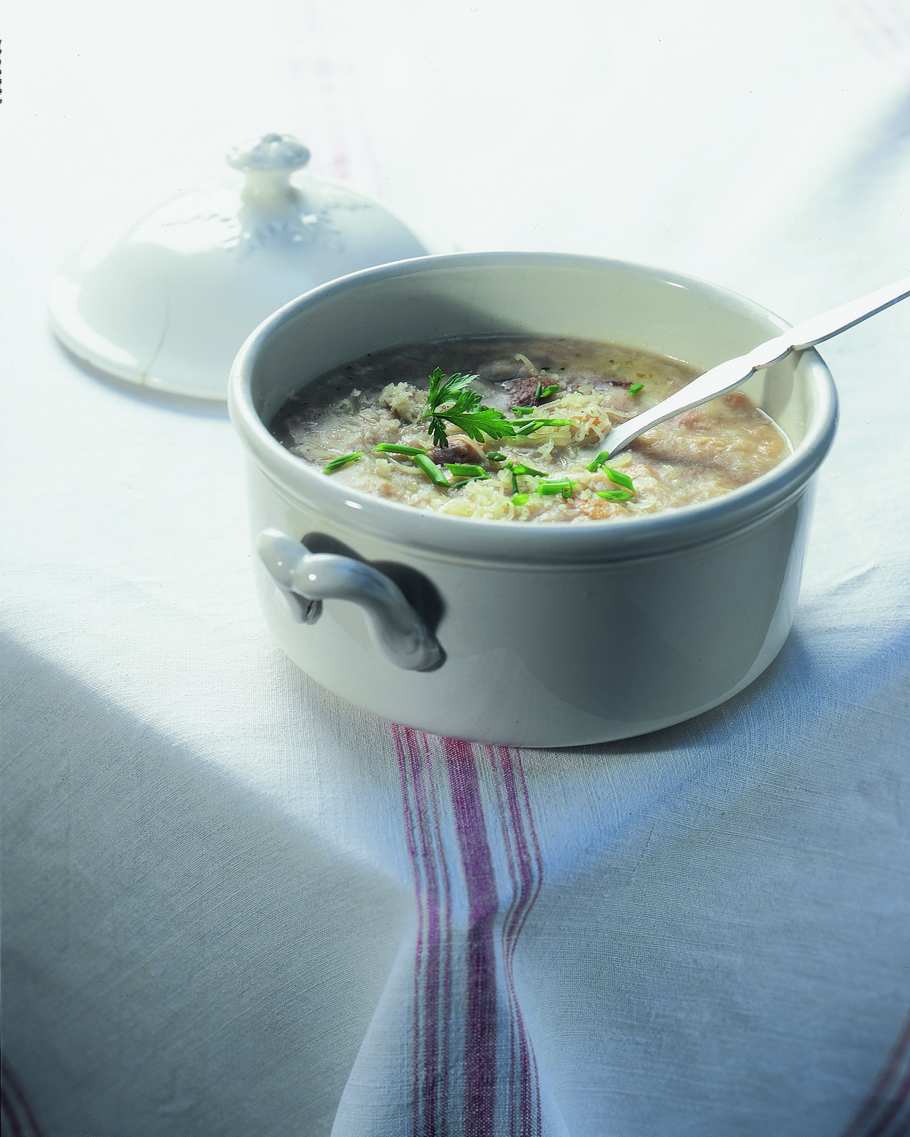 Schwyzer Chässuppe (Käsesuppe)