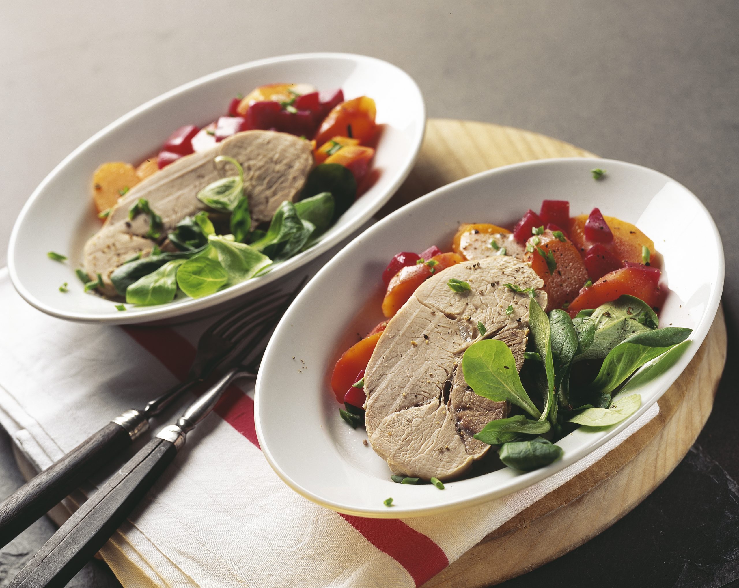 Siedfleisch mit lauwarmem Rüebli-Randen-Salat