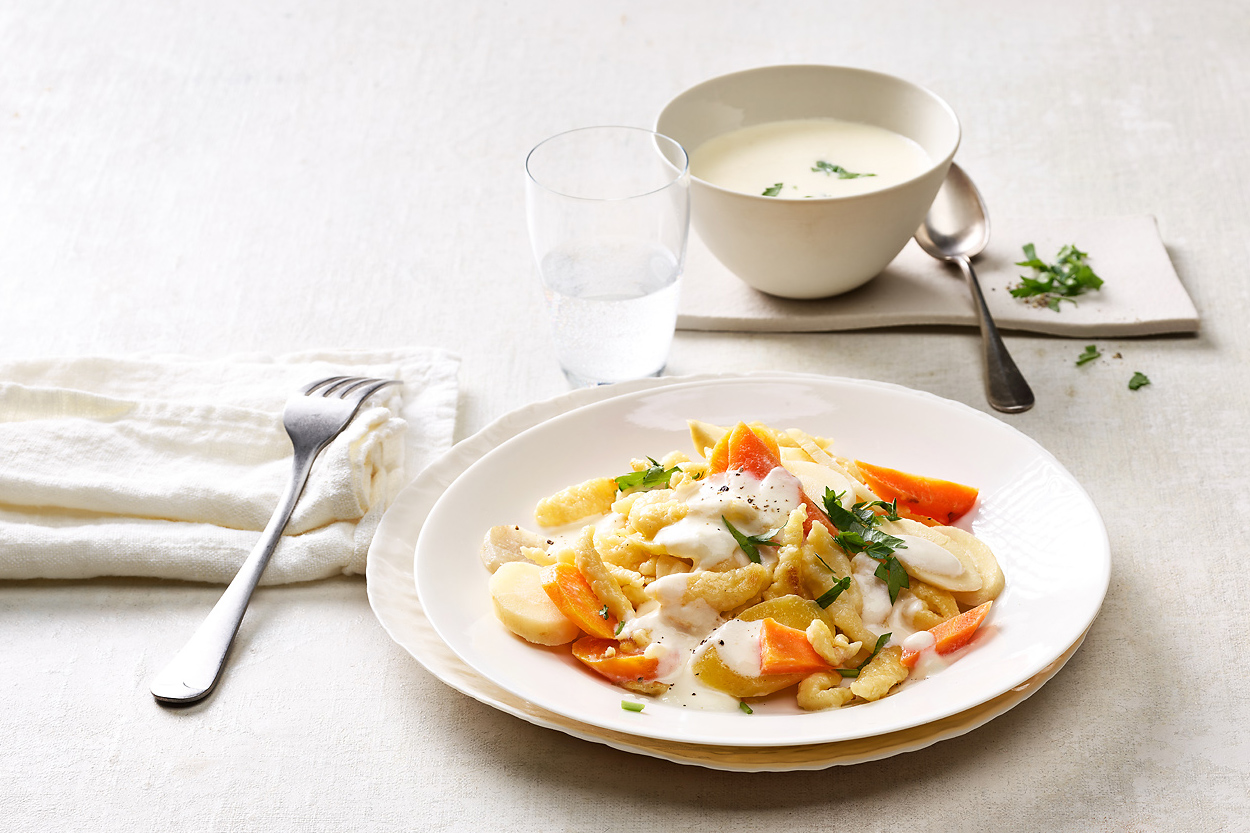 Spätzli mit Wurzelgemüse