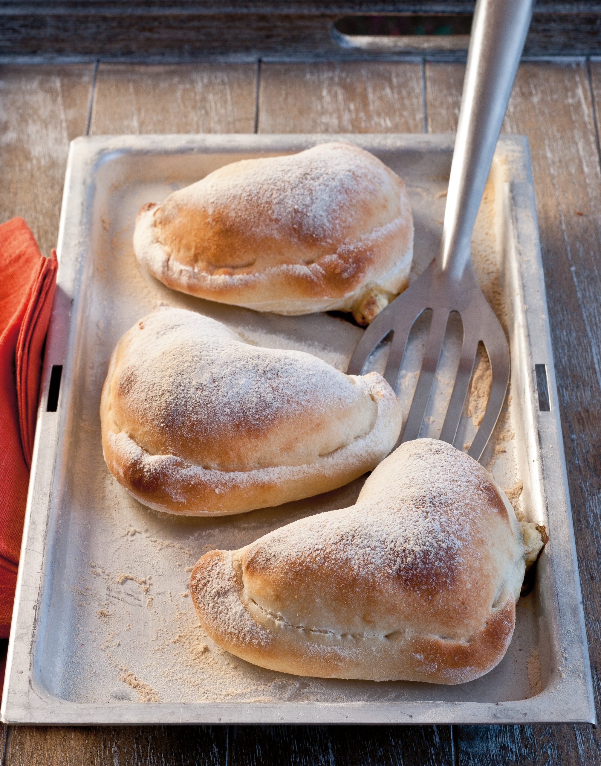 Calzone aux asperges et à la ricotta