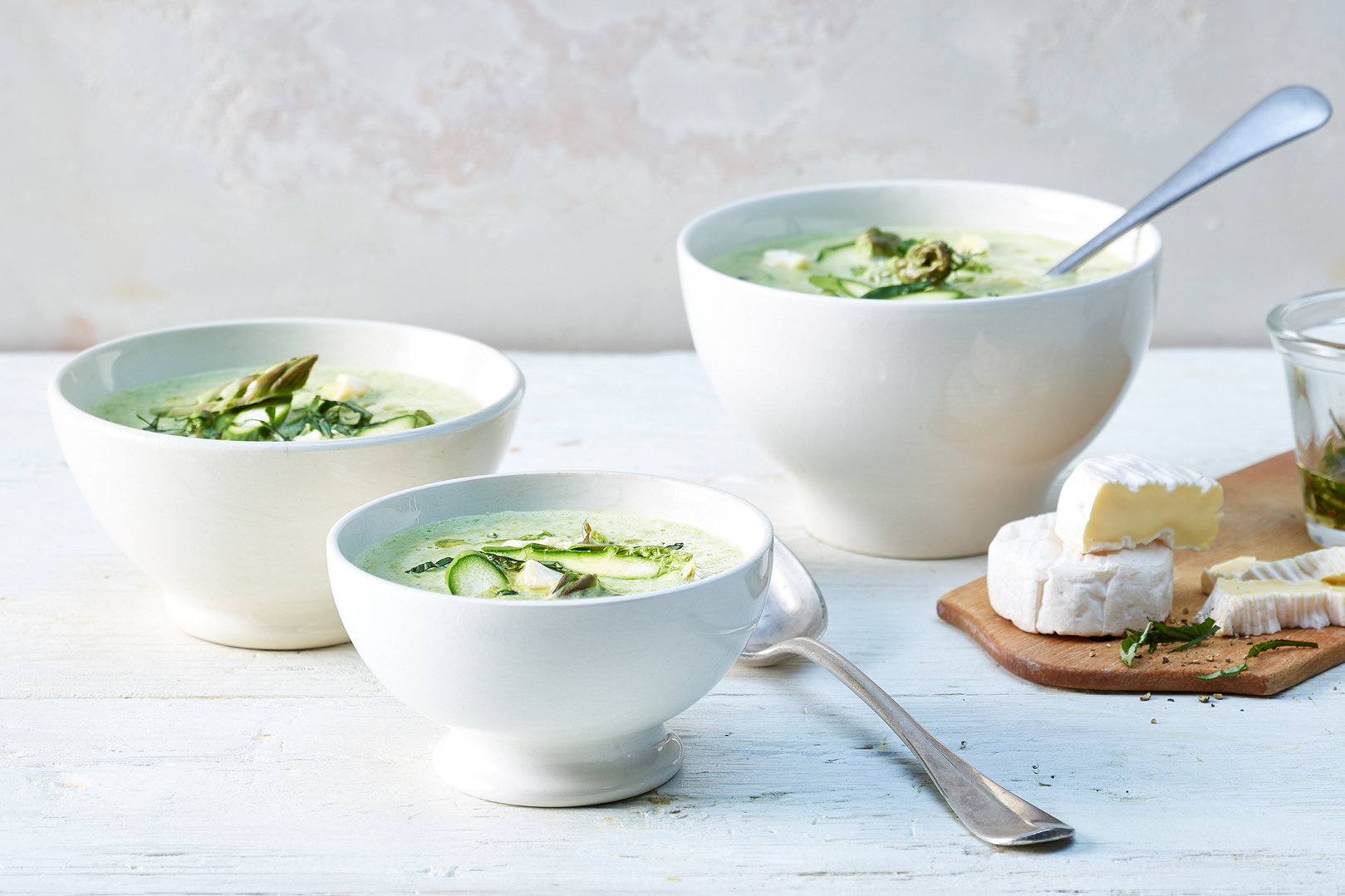 Soupe d'asperges aux formagginis