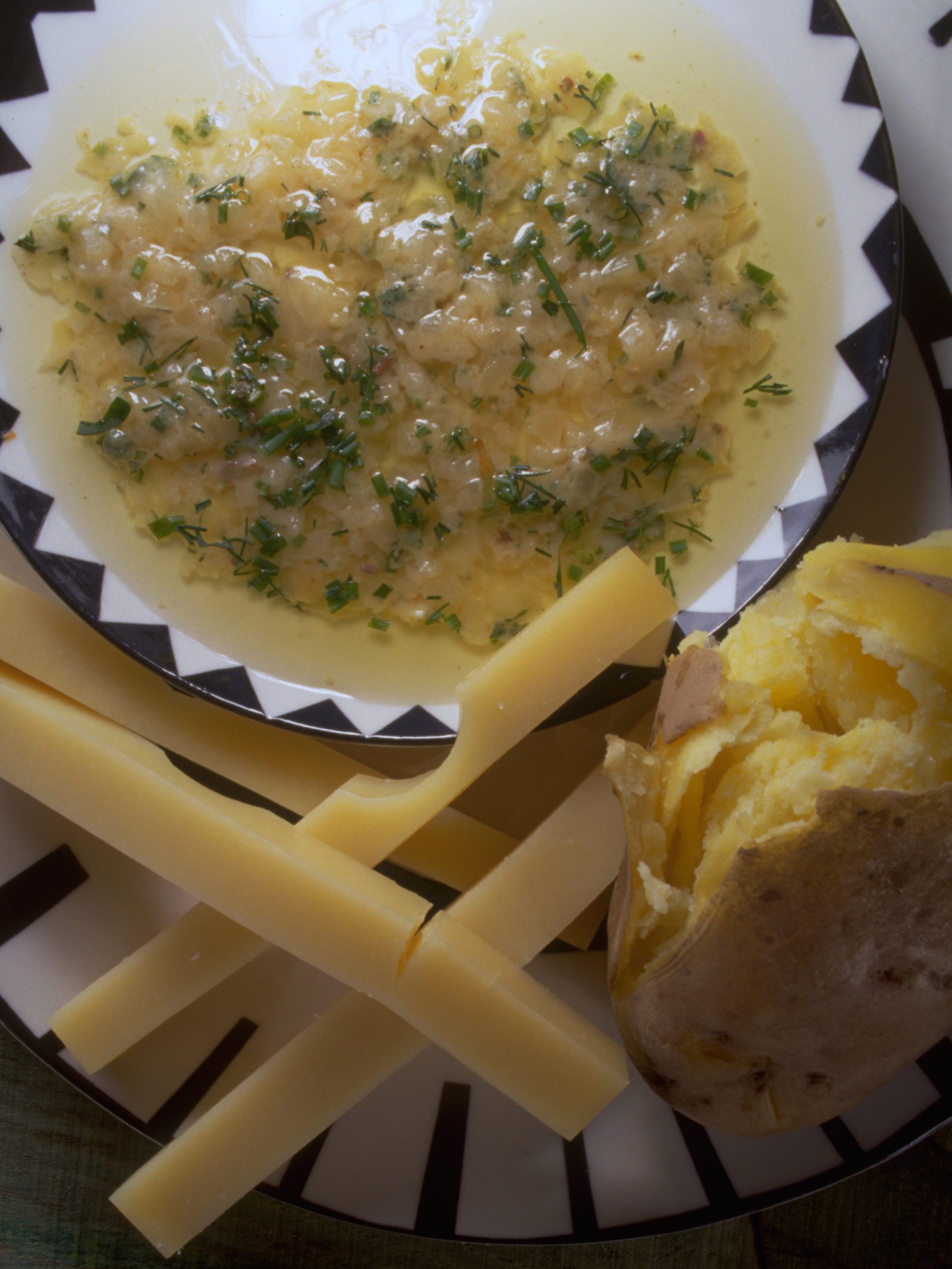 Petite trempette de fromage et de pomme de terre