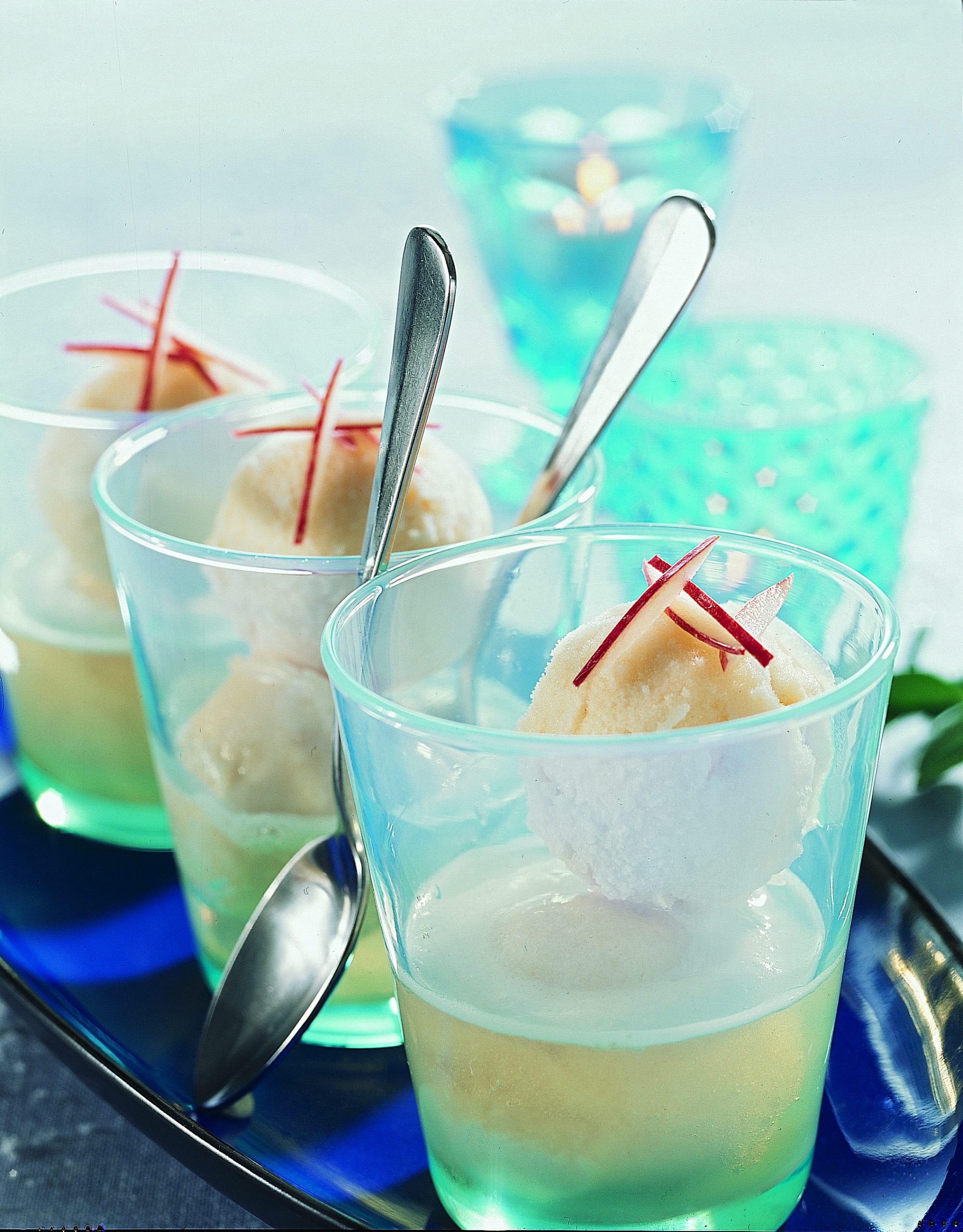 Zitronen-Basilikum-Sorbet - Rezept | Swissmilk