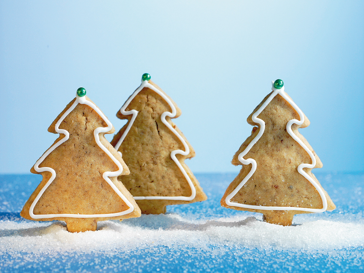 Biscuits petits sapins aux épices