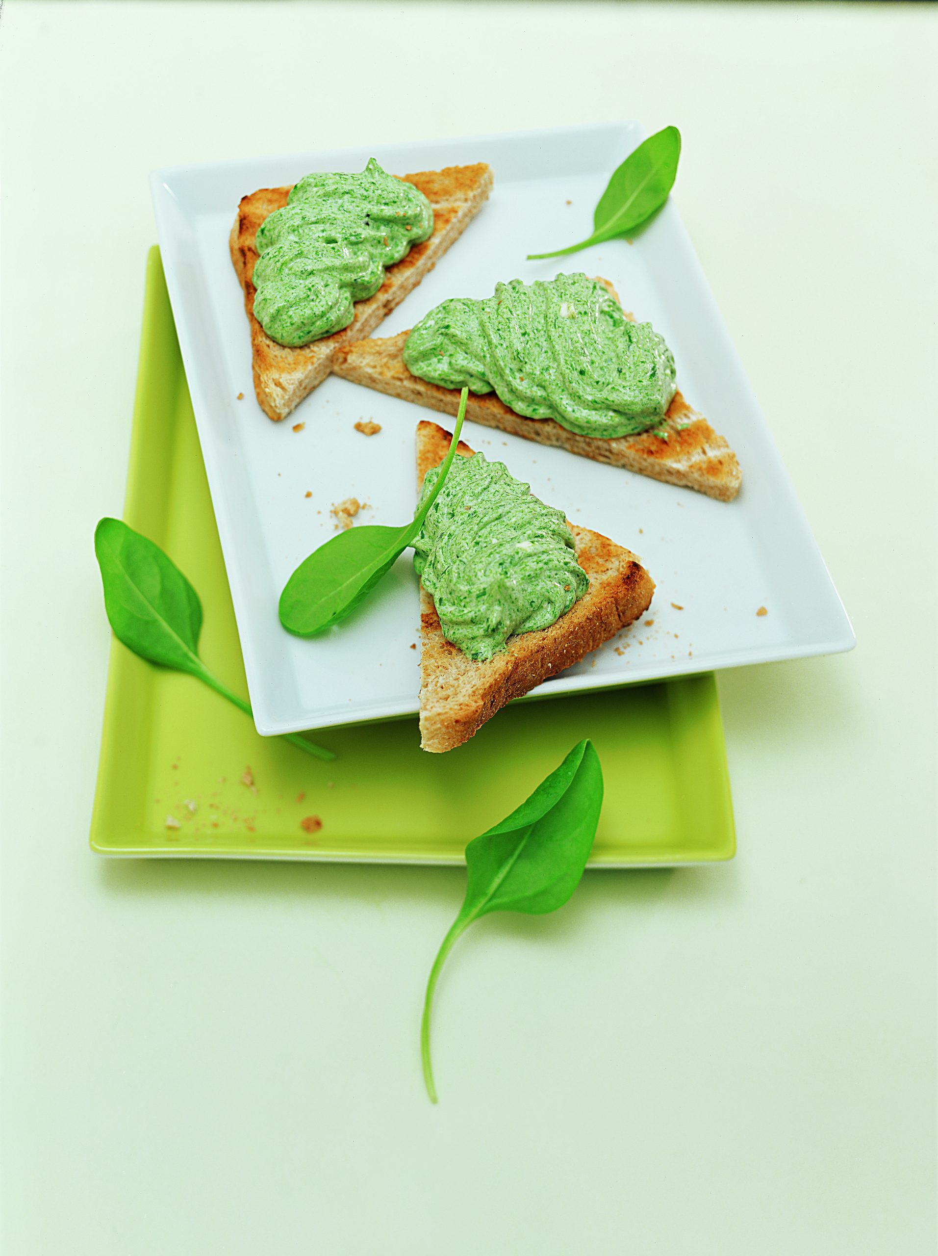 Toast mit Spinat-Mousse