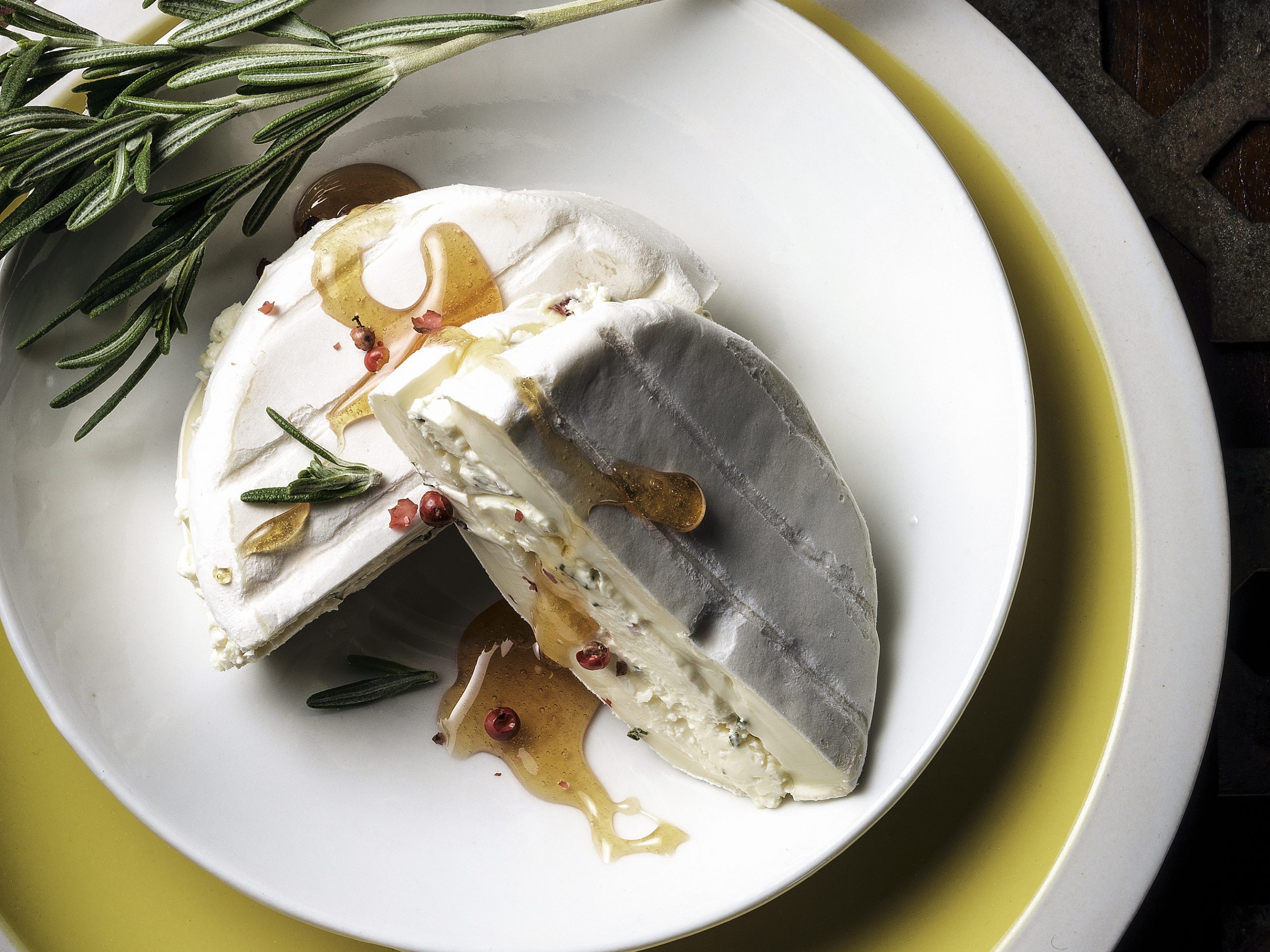 Tommes farcies au miel et au poivre