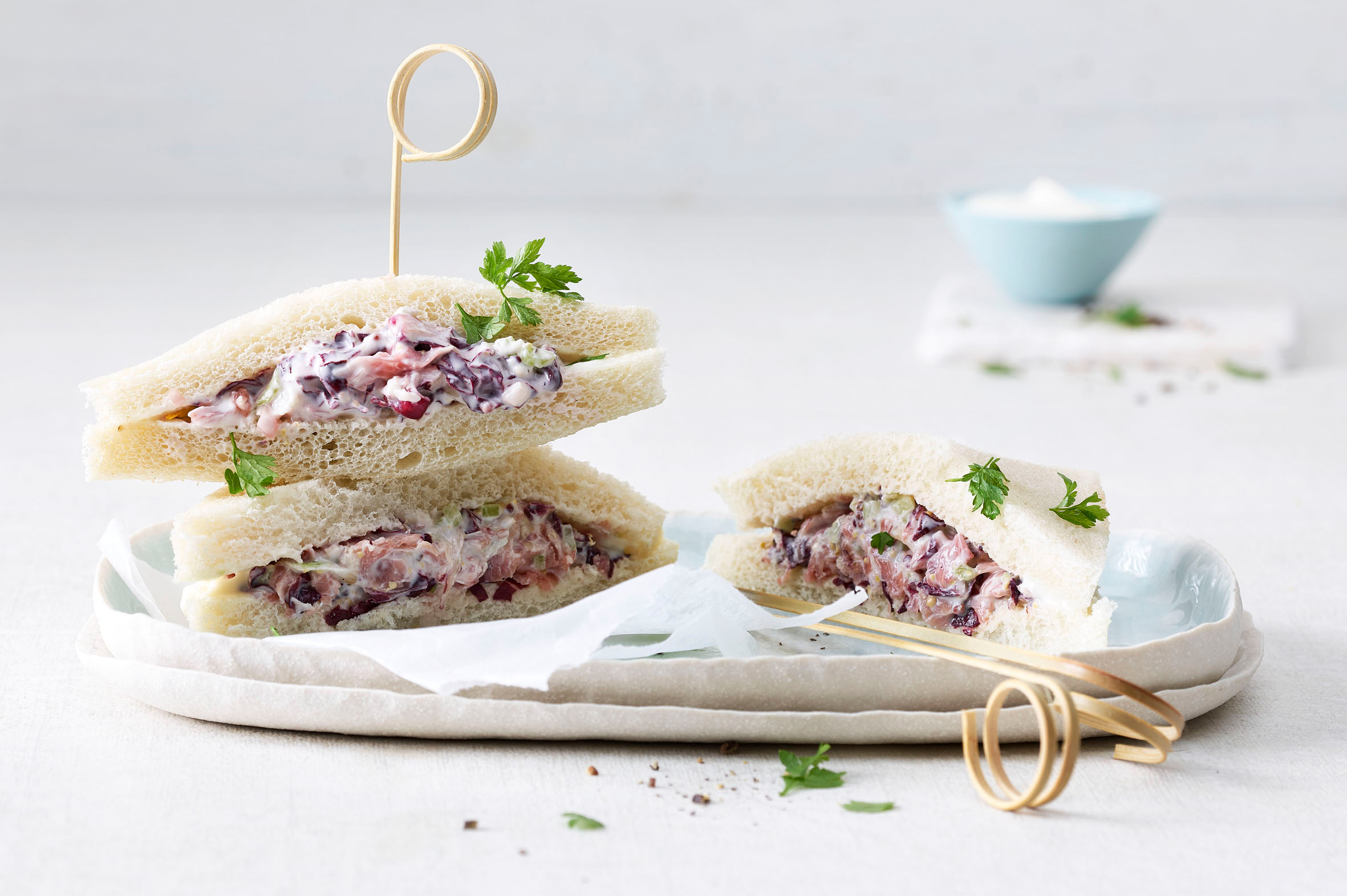 Tramezzini mit Radicchio und Schinken