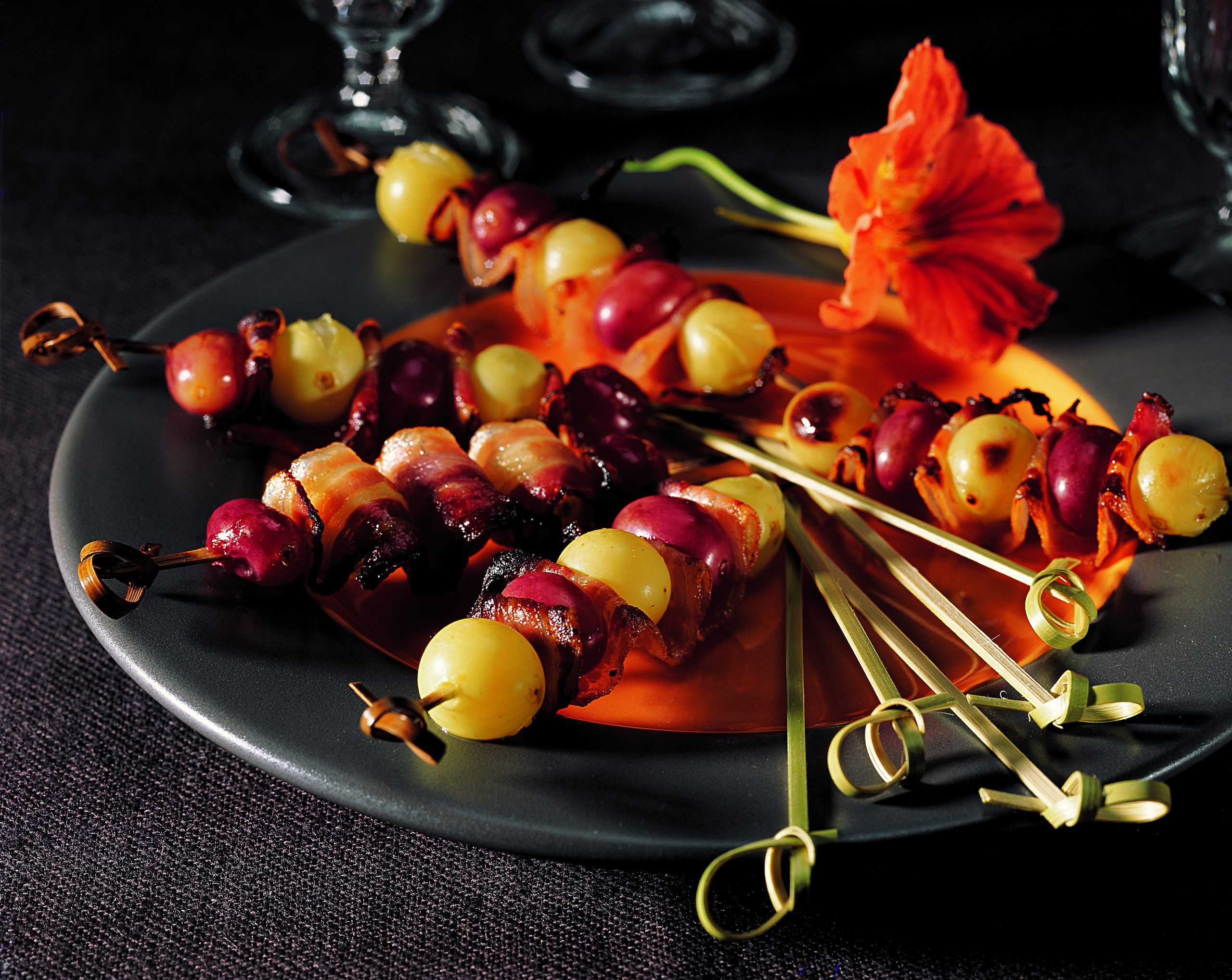 Brochettes d'automne à l'aigre-doux