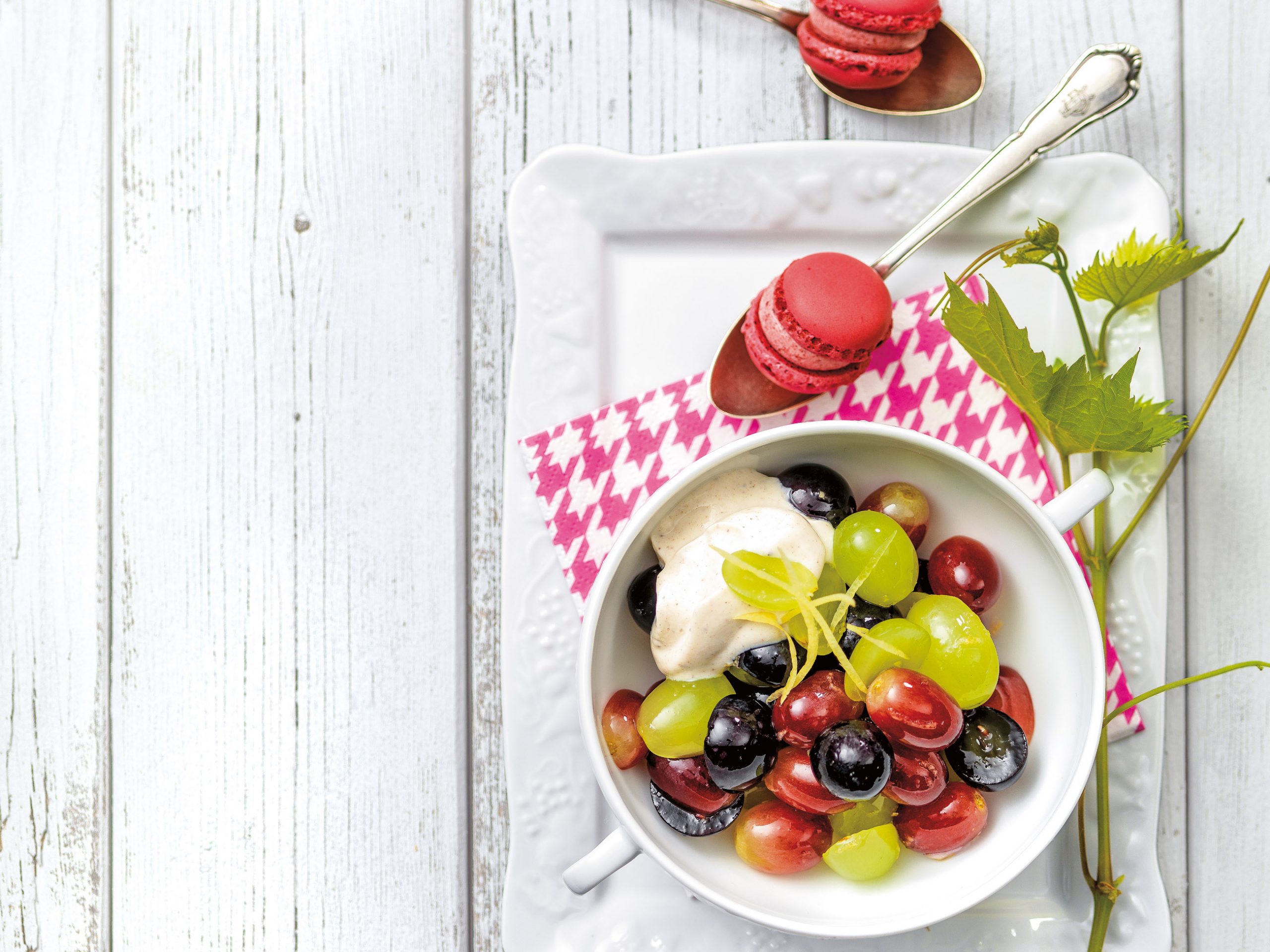 Salade de raisins et séré à la cannelle