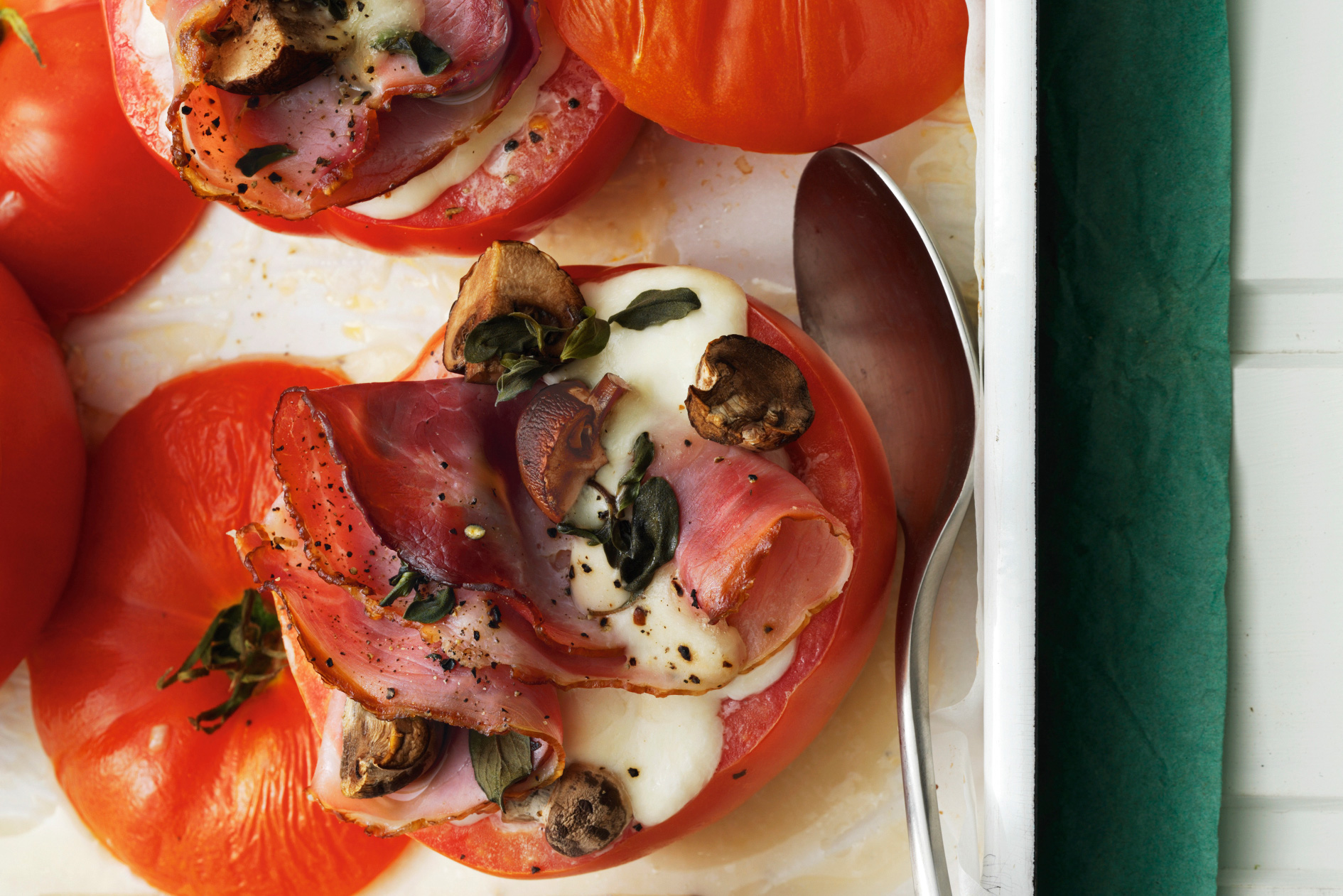 Tomates au four jambon-champignon