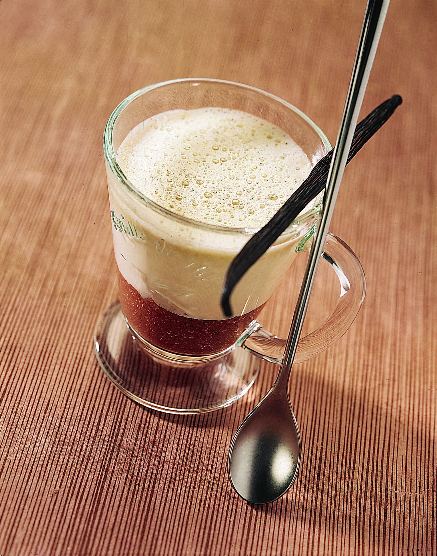 Chocolat chaud à la rhubarbe