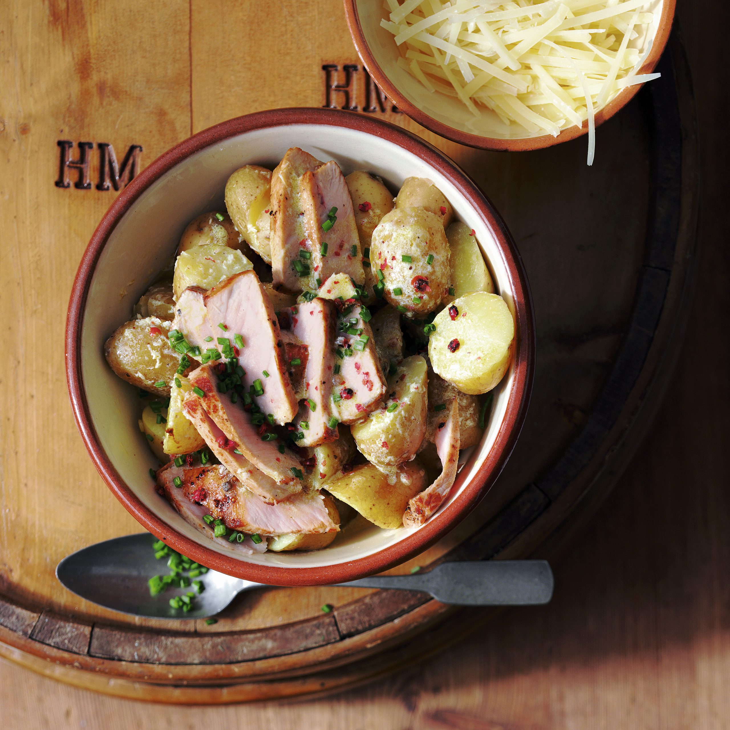 Salade chaude de pommes de terre au Sbrinz
