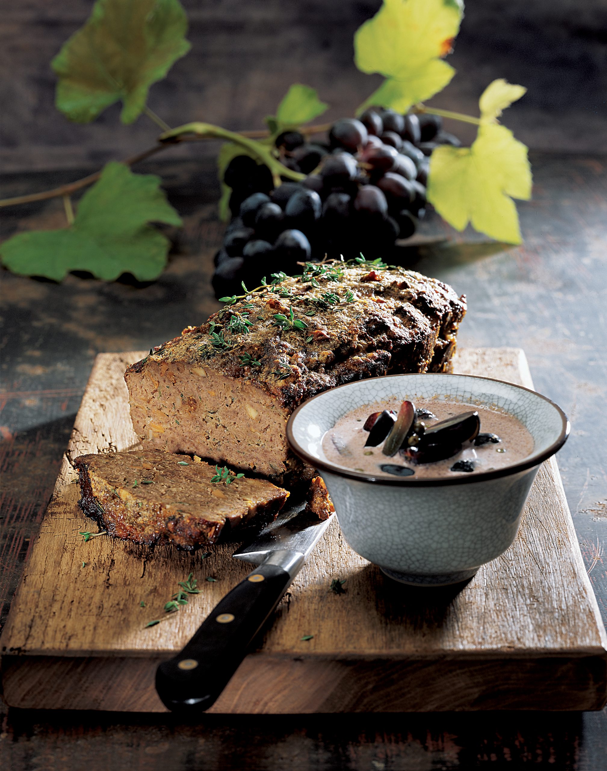Wildhackbraten mit Trauben-Pfeffer-Sauce
